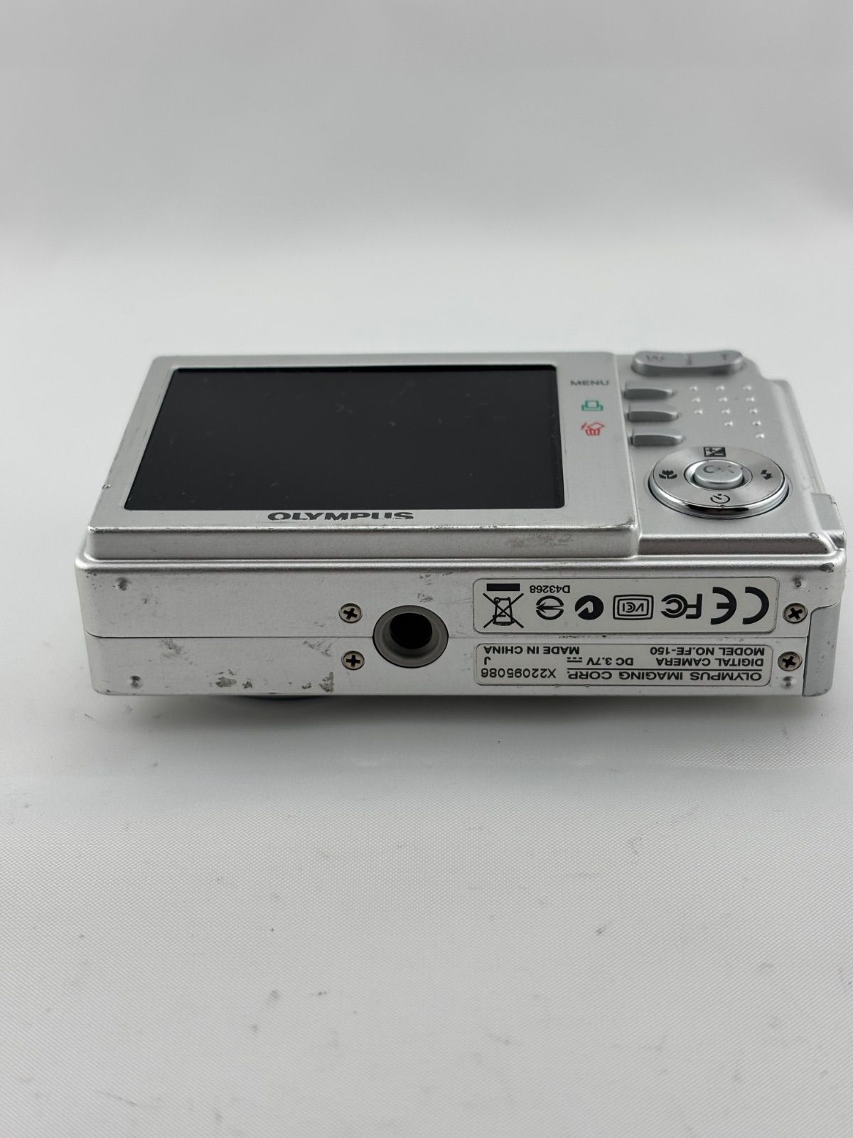 2464【動作確認済み】 OLYMPUS FE-150 シルバー オリンパス コンパクト