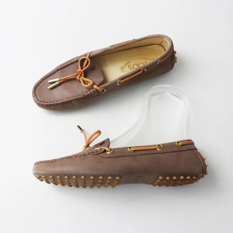トッズ TOD'S レザーモカシン ドライビングシューズ 36 グレー系