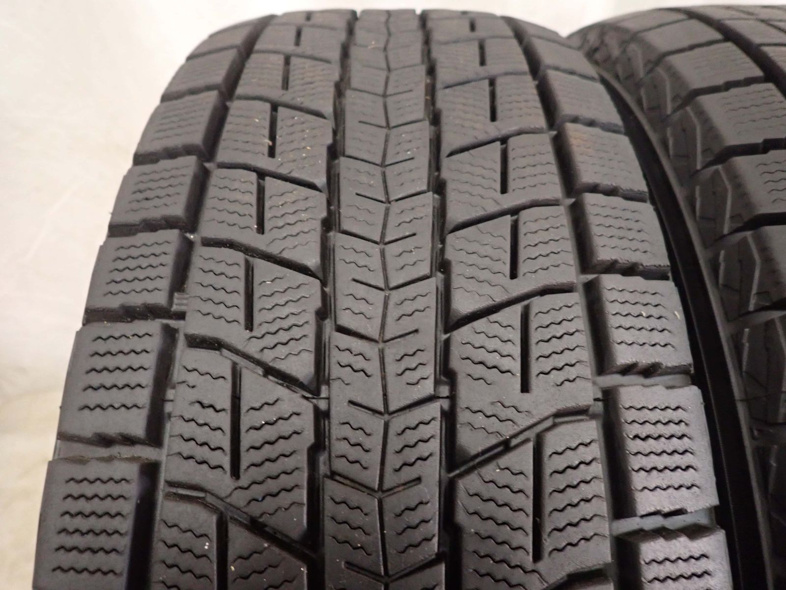 冬4本SET 会社宛 送料無料 225/60R18 100Q ダンロップ WINTERMAXX SJ8+