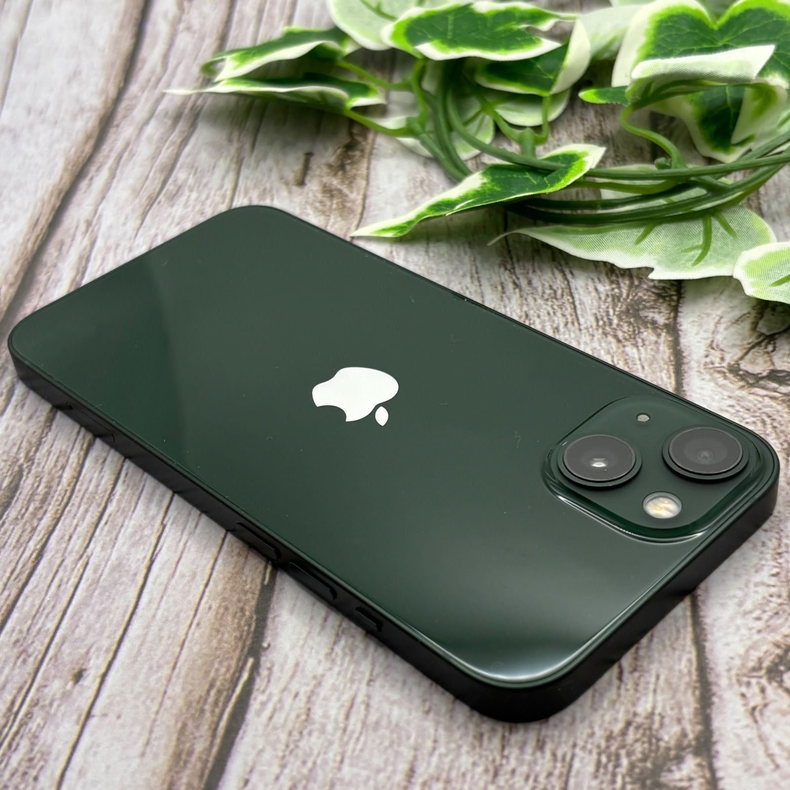 iPhone 13 128GB グリーン SIMフリー 純正バッテリー100% - メルカリ