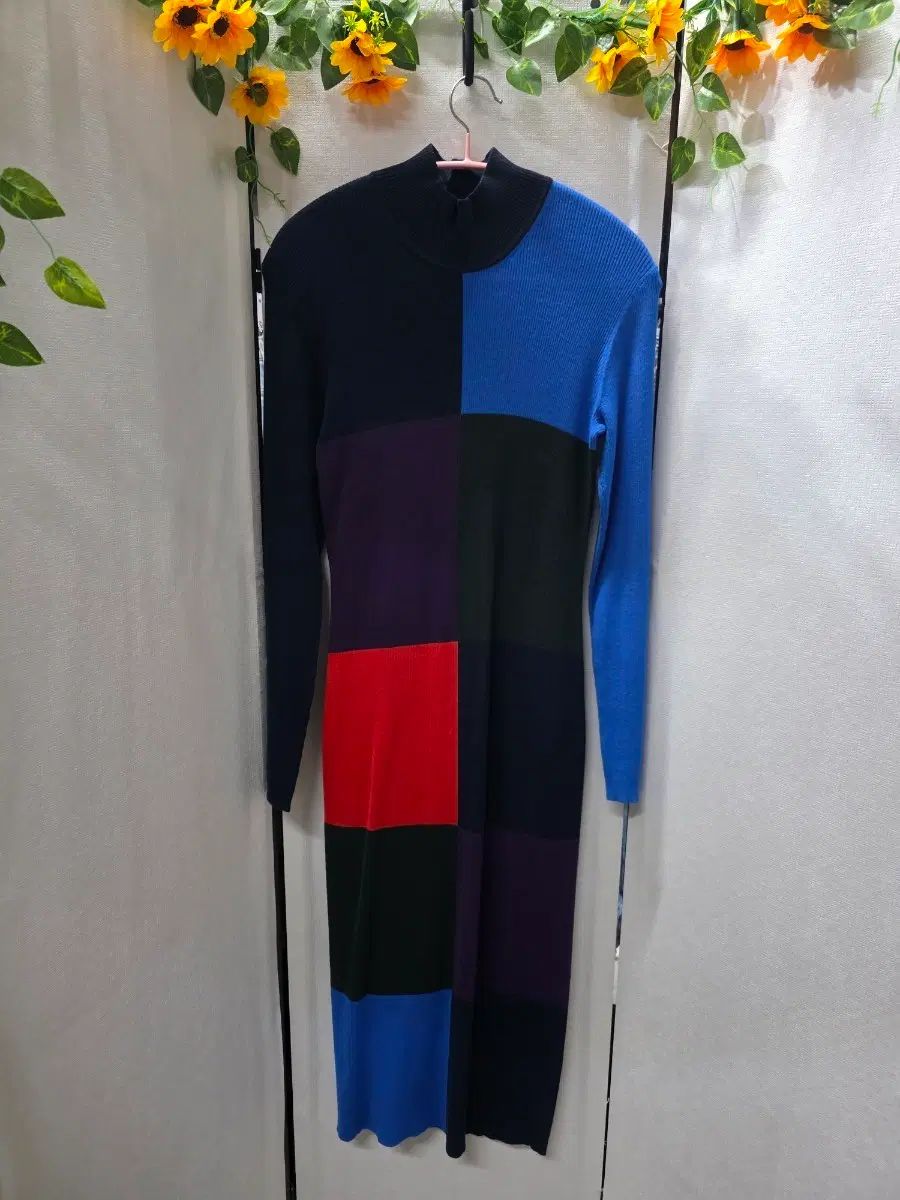 トリーバーチロングニットワンピース
