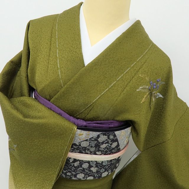 六花-RIKKA- 新品 正絹 さが美謹製 トールサイズ 仕付け糸付 南天の