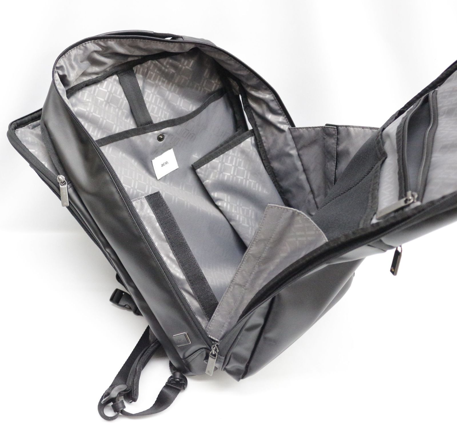 中古品 美品】ace ビジネスリュック ガジェタブルWR 型番 55543 BLACK