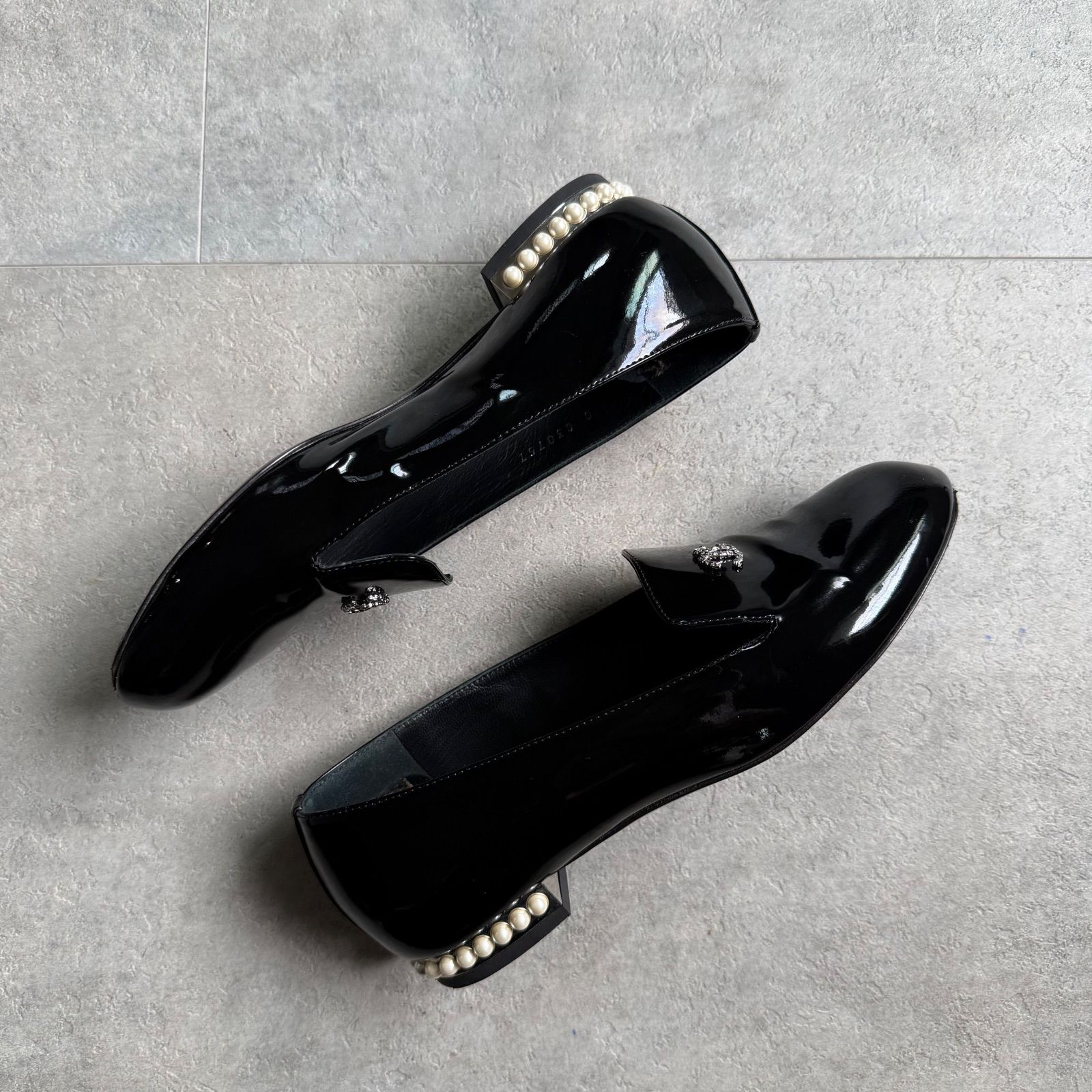 CHANEL シャネル オペラシューズ ココマーク パール ビブラムソール