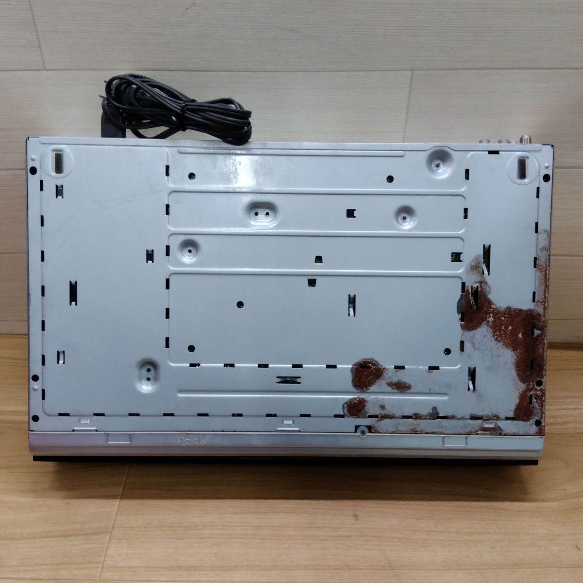 ジャンク・通電確認のみ】Panasonic パナソニック S-VHSビデオデッキ
