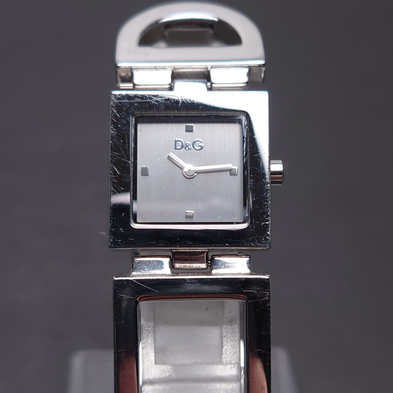 稼働品 D&G ドルチェ＆ガッバーナ TIME レディース 腕時計 ロゴ