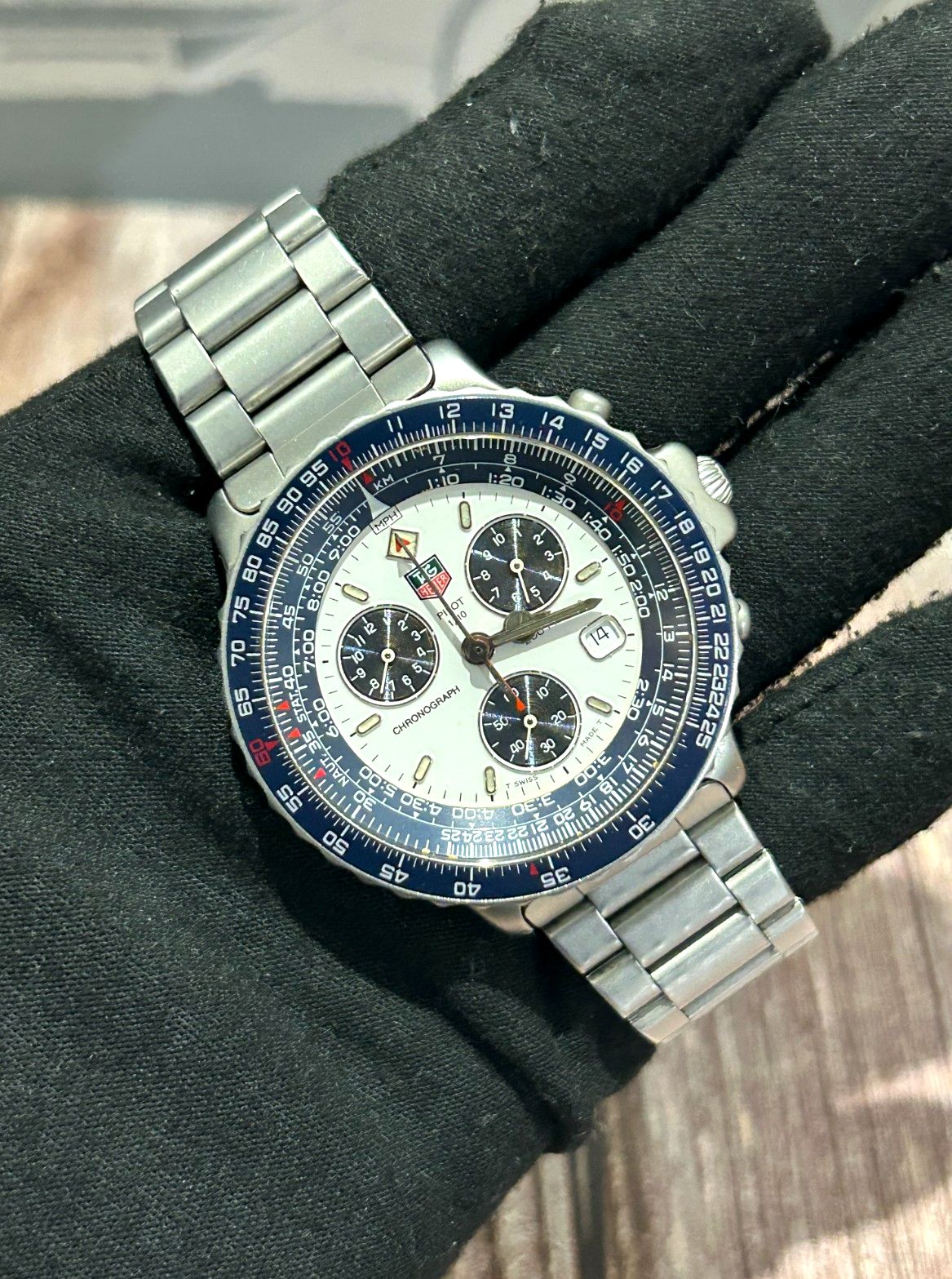 Tag heuer professional pilot 530.806 pilot chronograph tag heuer quartz mens watch b334