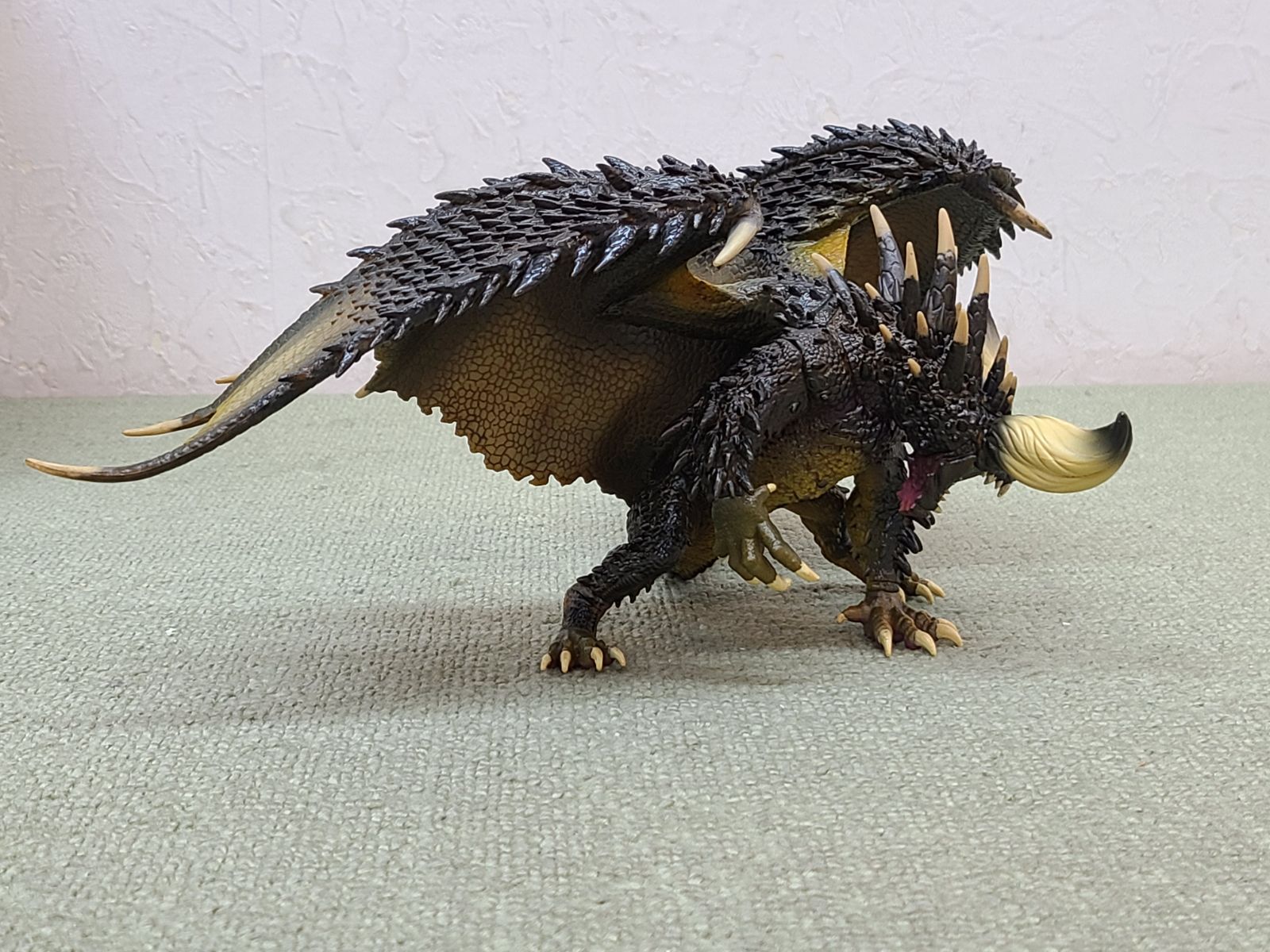A賞 ネルギガンテ ビッグソフビフィギュア 一番くじ モンハン 狩れ
