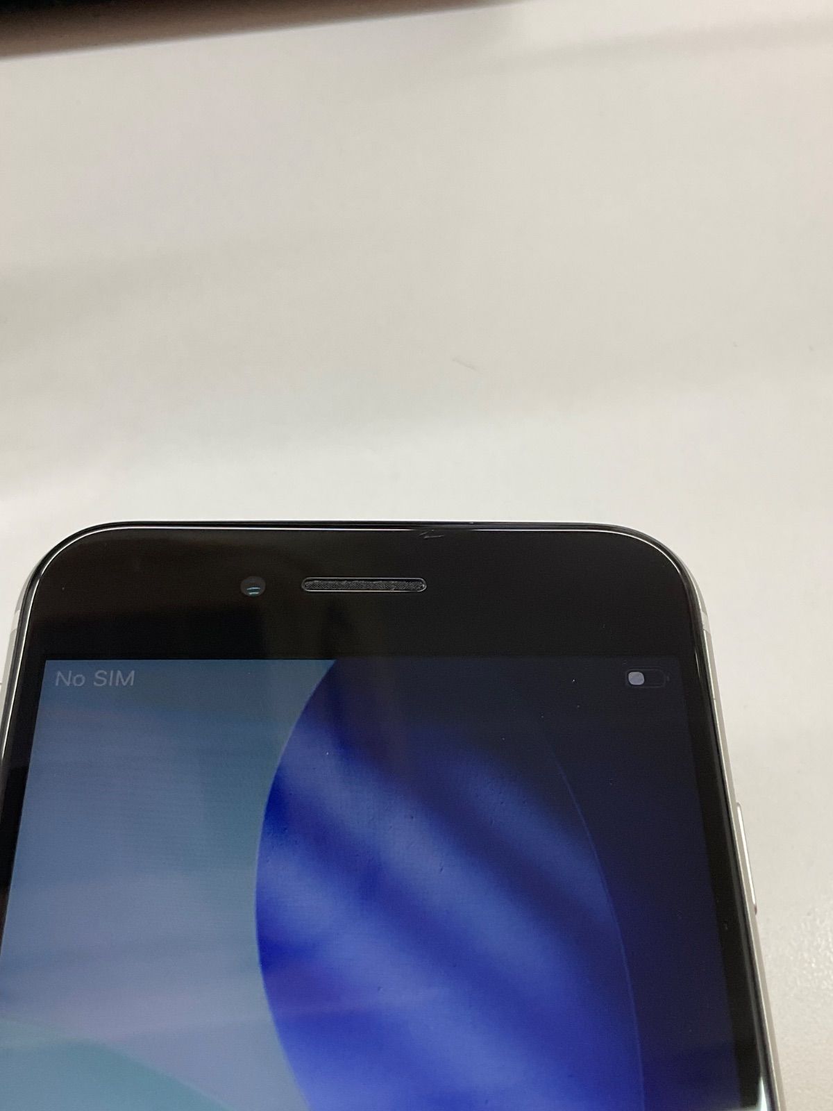 Apple iPhone SE3 64GB スターライト - メルカリ