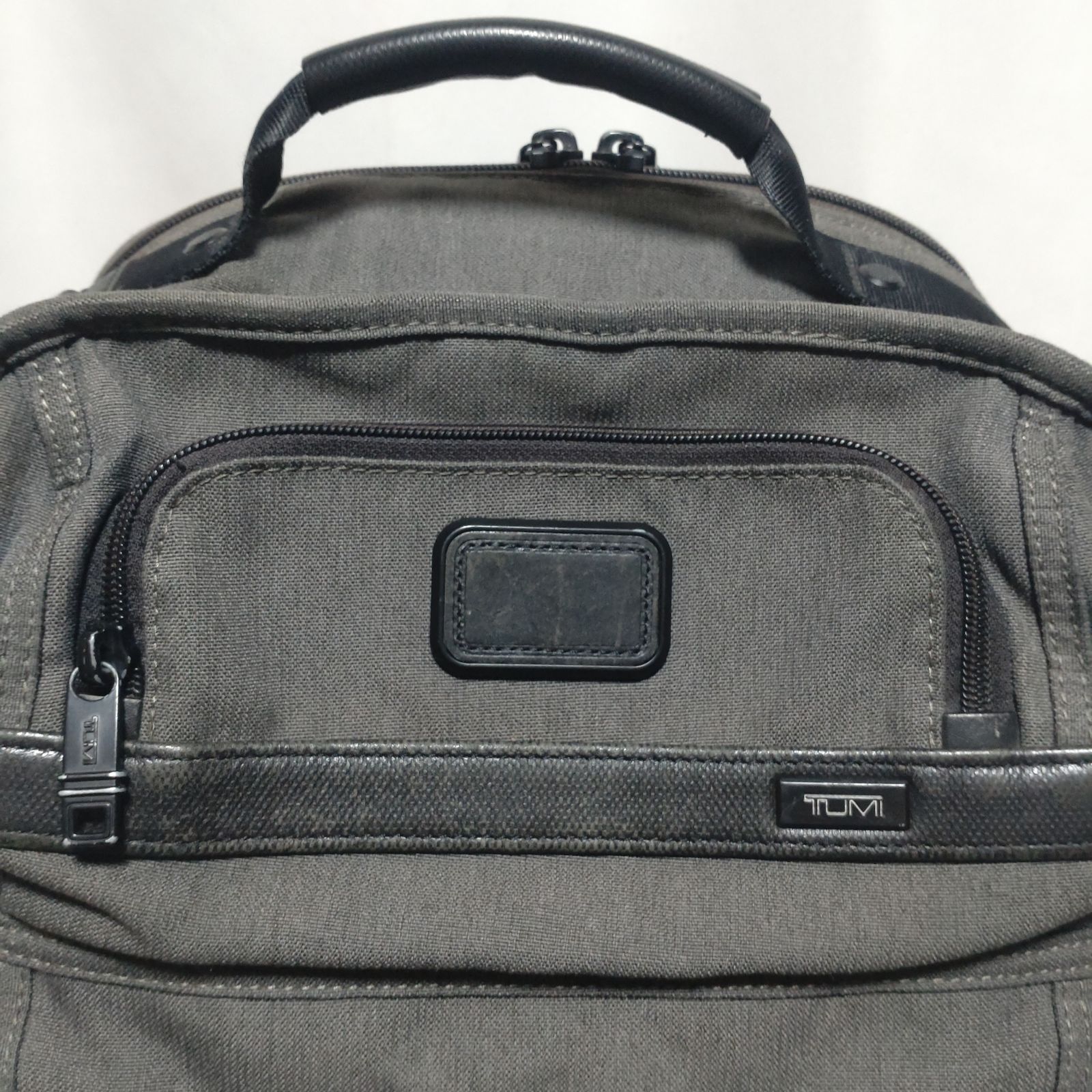 TUMI トゥミ ビジネスバッグ リュック バックパック グレー 26578AT2