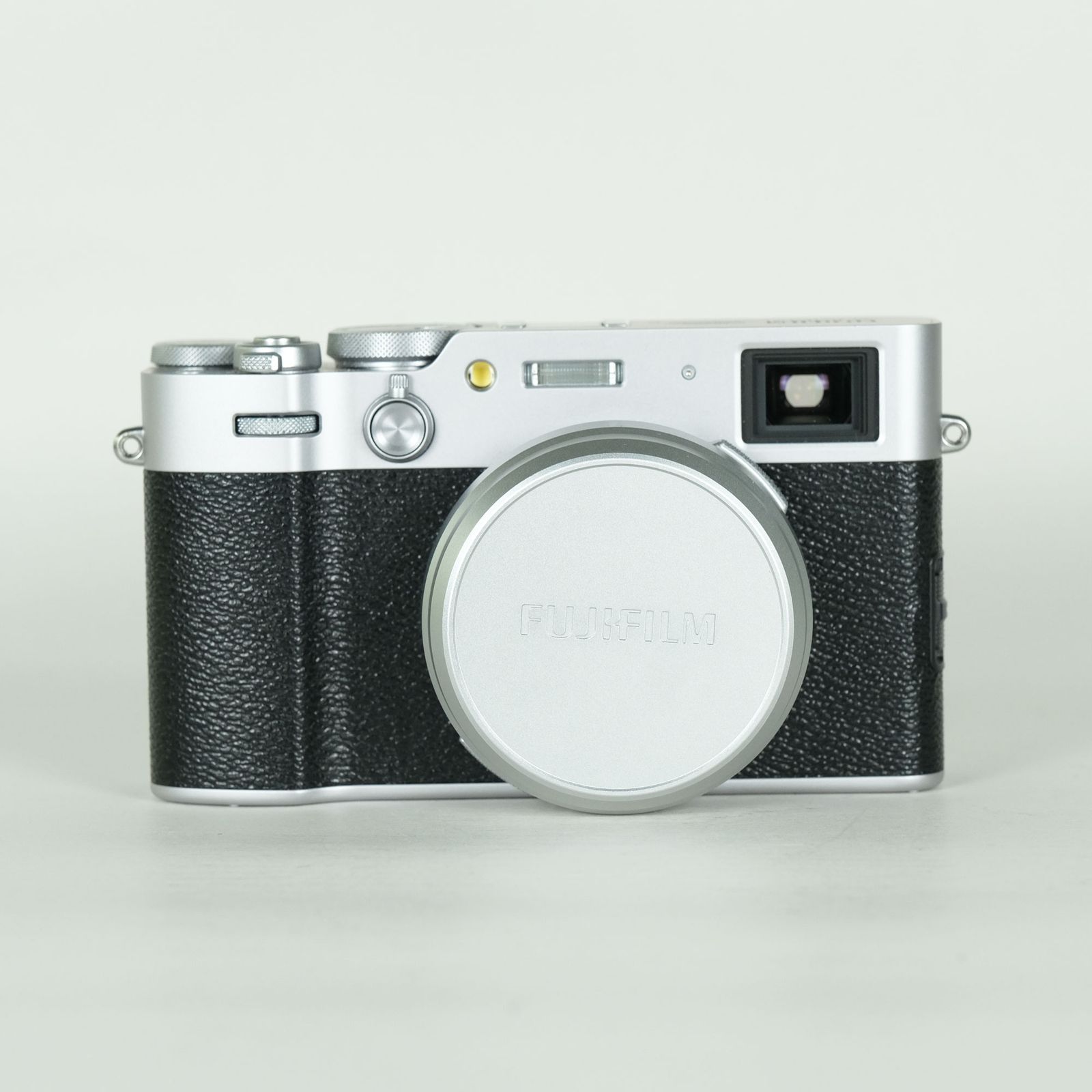 美品 | シャッター数6,500回｜フィルター付] FUJIFILM X100VI