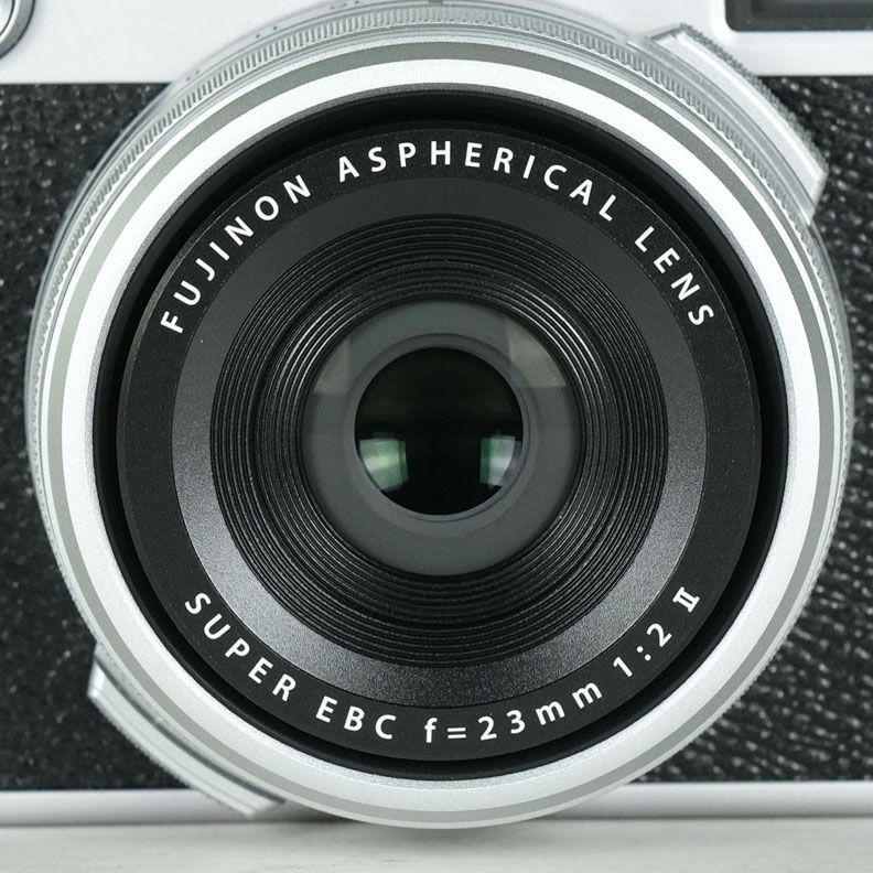 美品 | シャッター数6,500回｜フィルター付] FUJIFILM X100VI