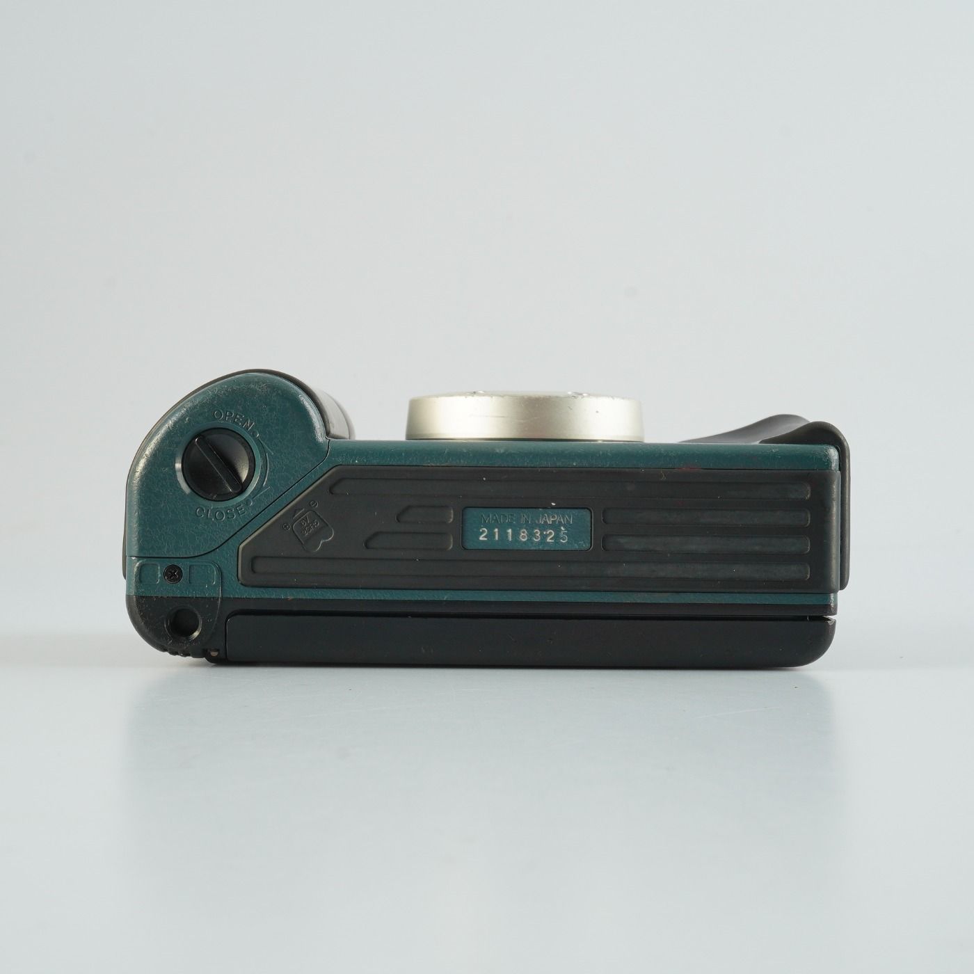 Konica コニカ 現場監督 ( GENBAKANTOKU ) 28 WB コンパクトフィルム