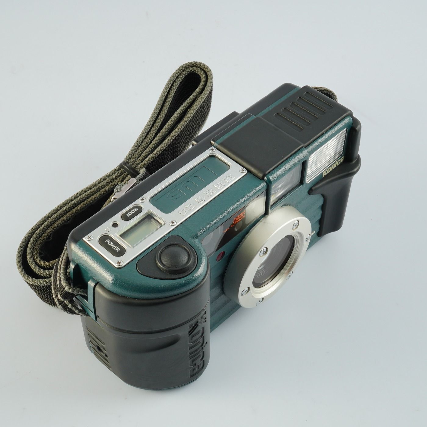 Konica コニカ 現場監督 ( GENBAKANTOKU ) 28 WB コンパクトフィルム