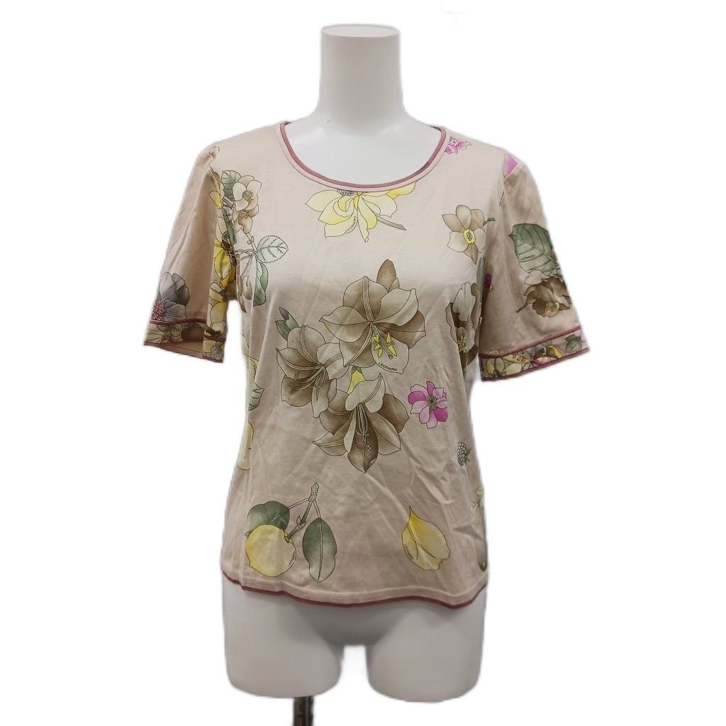 【美品】LEONARD レオナール 花柄 半袖 カットソー ベージュ系 未使用品 レオナール LEONARD カットソー M ピンクベージュ 花柄 ラウンドネック