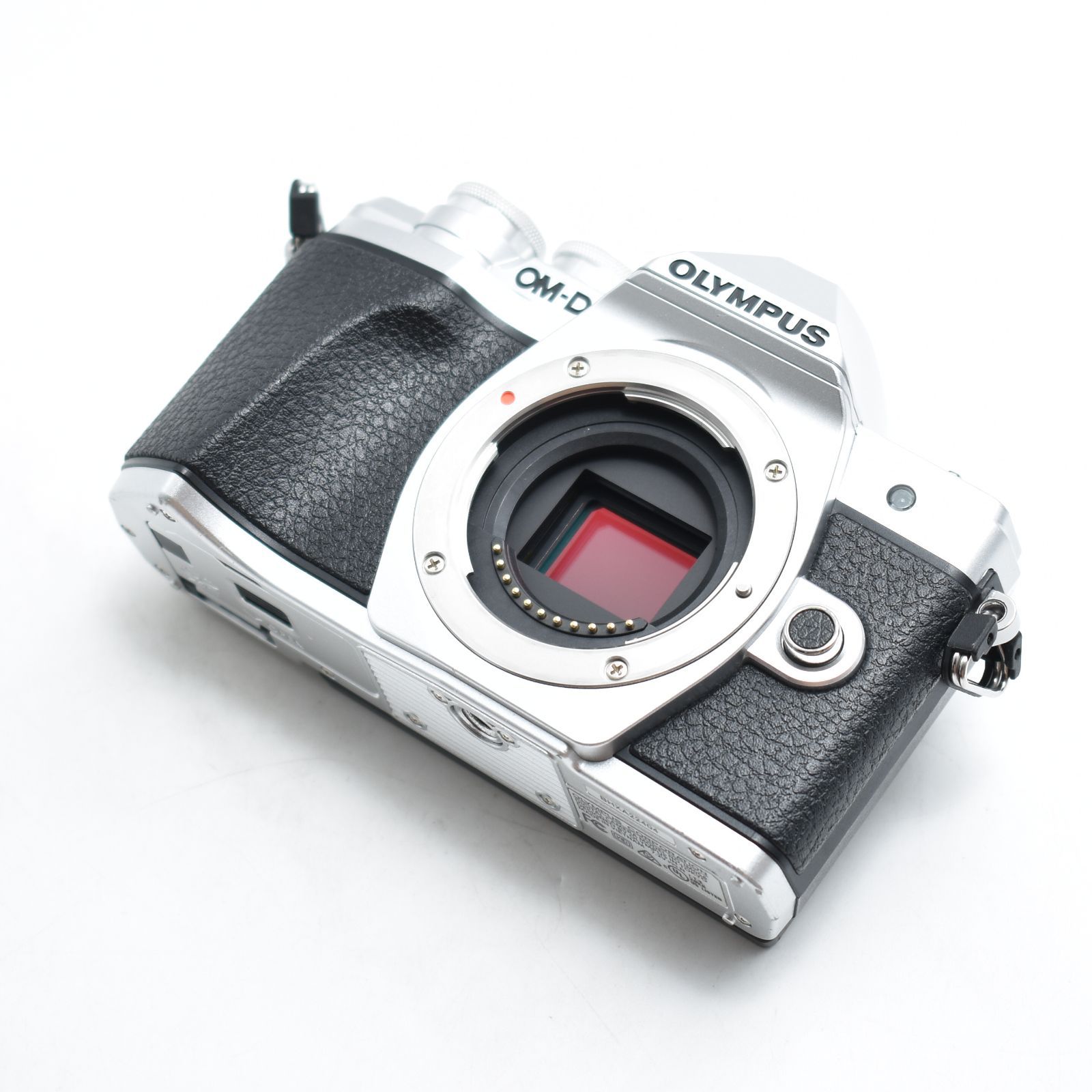B#13600 OLYMPUS ミラーレス一眼 OM-D E-M10 MarkIII ボディー