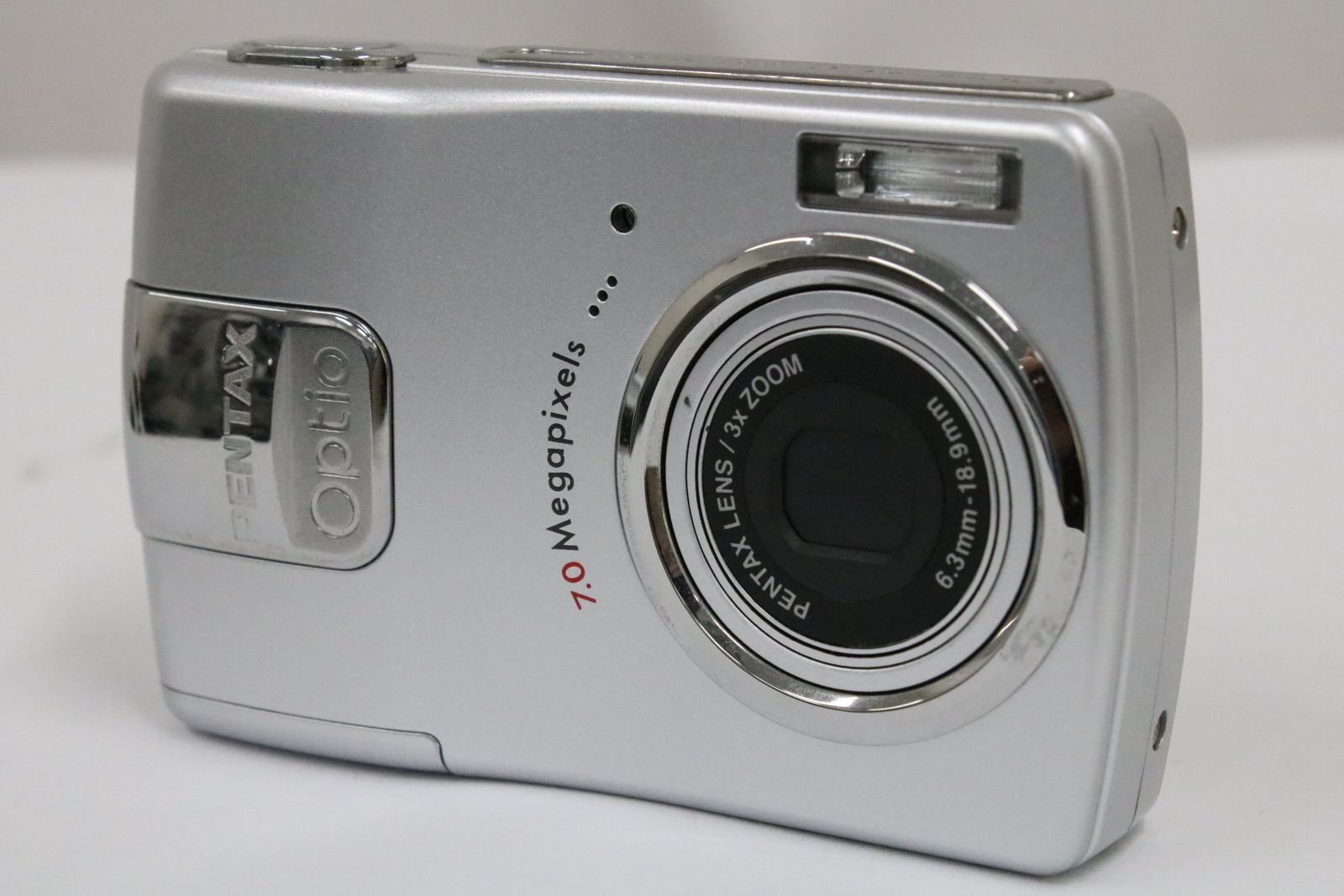 [Return Guarantee] [Can be used with convenient AA batteries] Pentax Pentax Optio M20 3x Compact Digital Camera T49