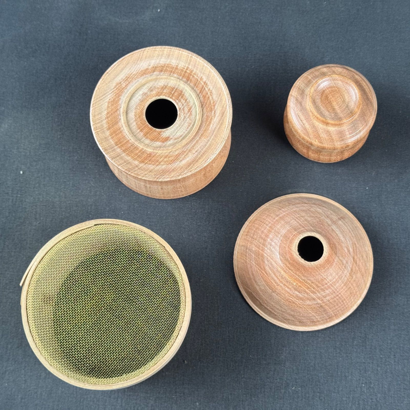 茶掃箱 水屋道具 茶漏斗 曲茶ふるい 水屋茶杓 小羽箒 共箱 茶道具 骨董