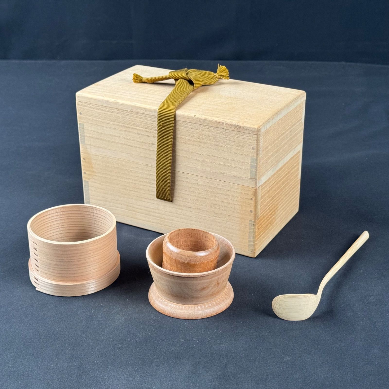 茶掃箱 水屋道具 茶漏斗 曲茶ふるい 水屋茶杓 小羽箒 共箱 茶道具 骨董
