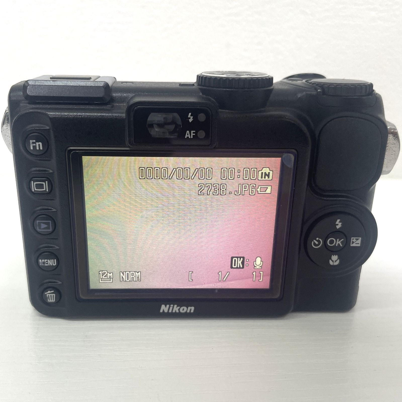 Nikon COOLPIX P5100 コンパクトデジタルカメラ　動作未確認 Nikon/ニコン COOLPIX/クールピクス P5100 コンパクトデジタルカメラ