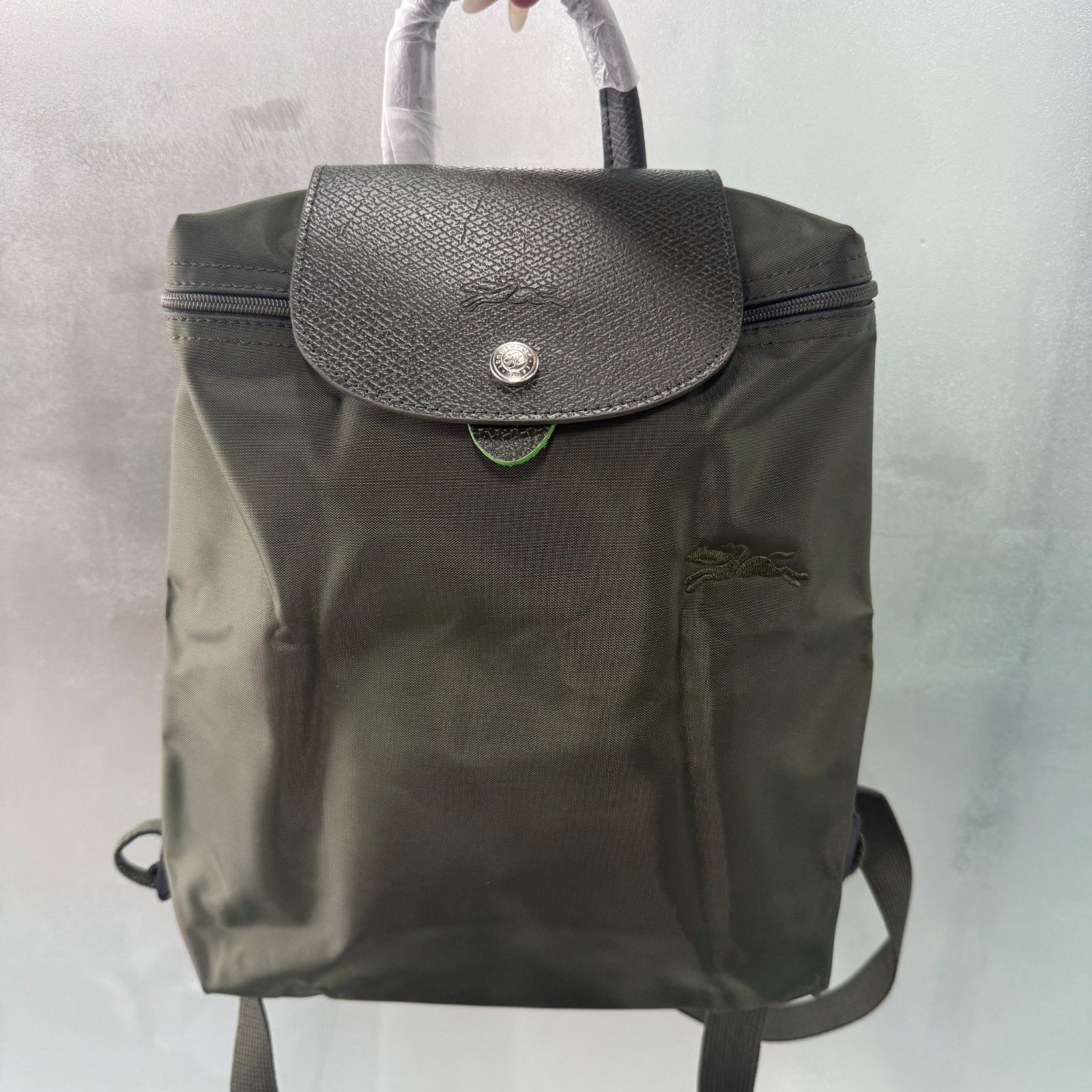 【良品✨】LONGCHAMP ロンシャン ル プリアージュ バックパック リュックサック 折りたたみ 軽量 大容量 通勤 通学 旅行 人気 定番 レディース メンズ ユニセックス 新品 未使用 即購入 OK 送料込み  4 色からお選びいただけます thumbnail 12