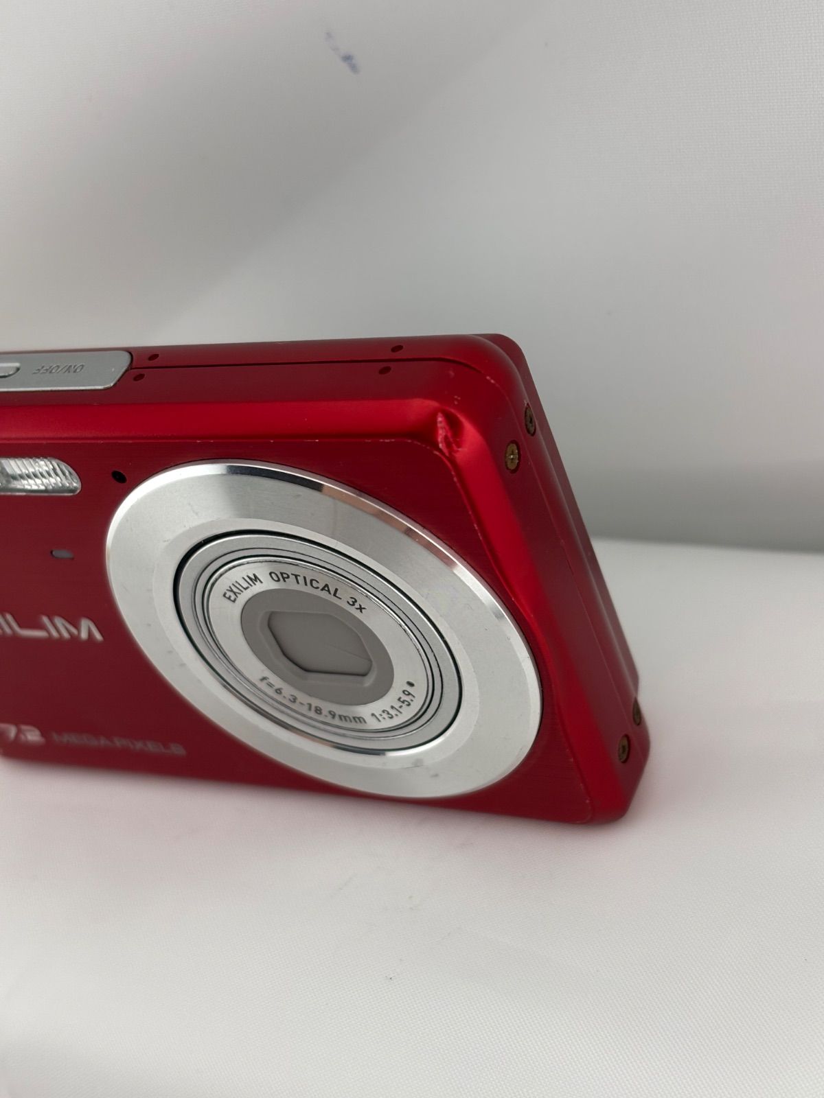 1591【美品、動作確認済み】 CASIO EXILIM EX-Z77 レッド カシオ