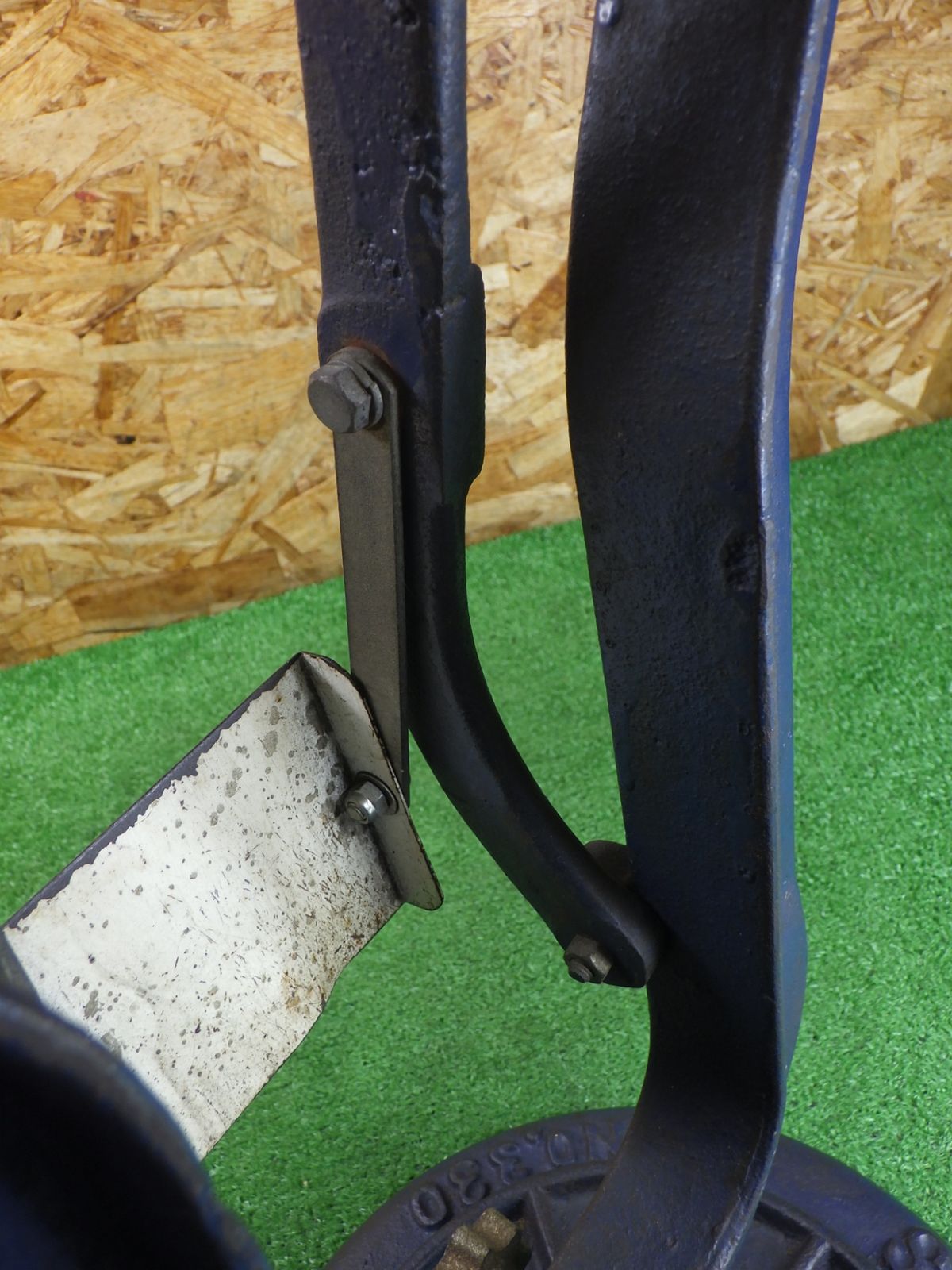 ホーザン 自転車用 ホイール 振れ取り台 NO.330 サイクリング 整備