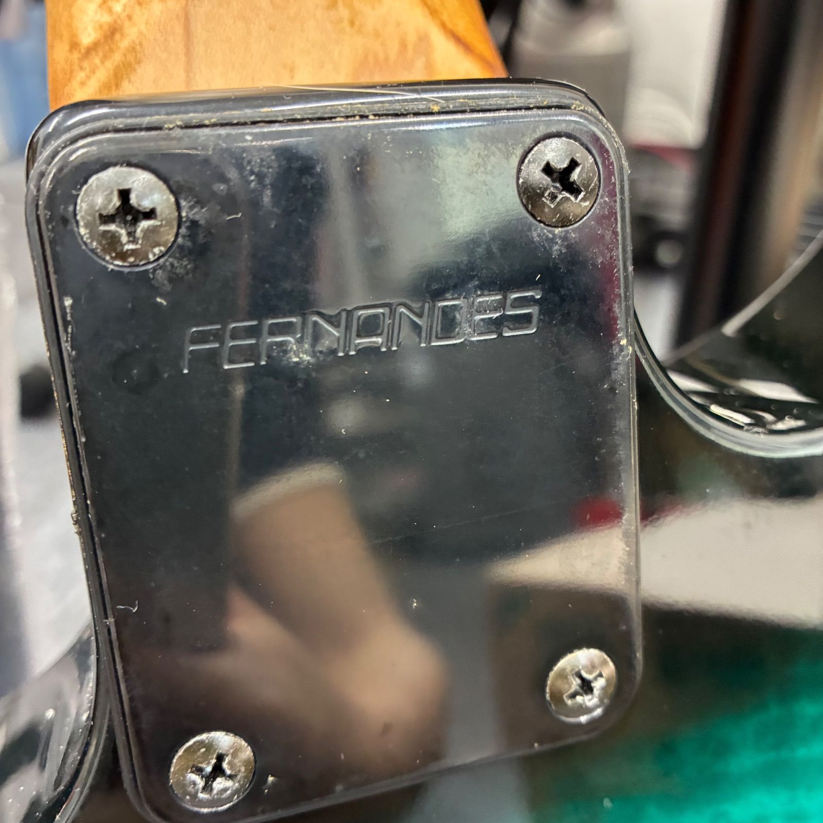 FERNANDES フェルナンデス FGZ-400 エレキギター ケース（傷みあり