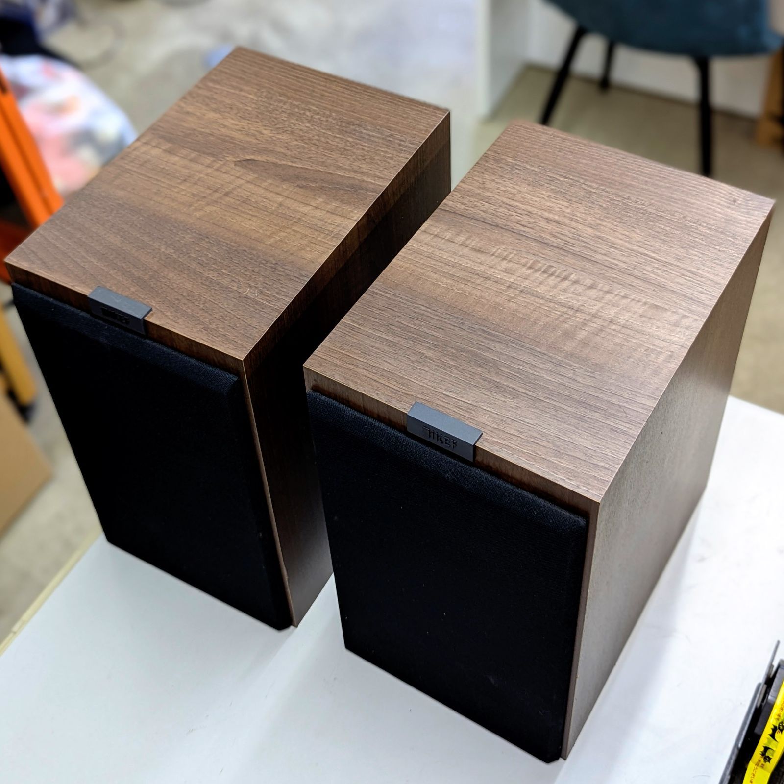 KEF Q350 ブックシェルフスピーカー（ペア、ブラック） Q350B KEF Q350