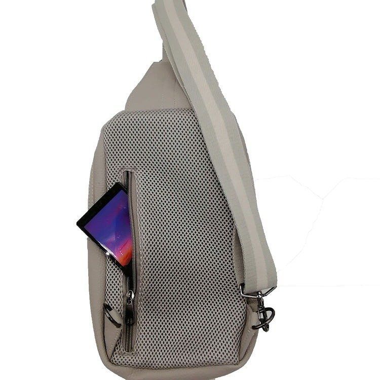 https://assets.mercari-shops-static.com/-/large/plain/2JWmGBgPyUzh689a7WYHBL.jpg@jpg
