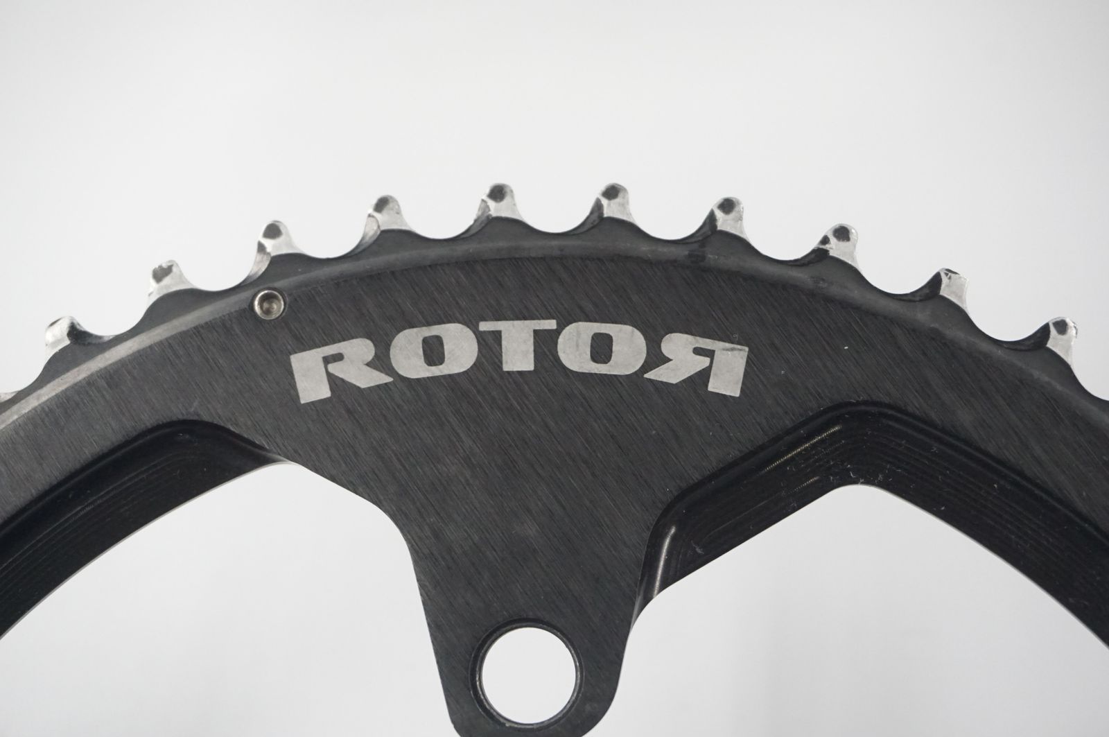 ROTOR 「ローター」 ROUND RINGS 53T アウターチェーンリング