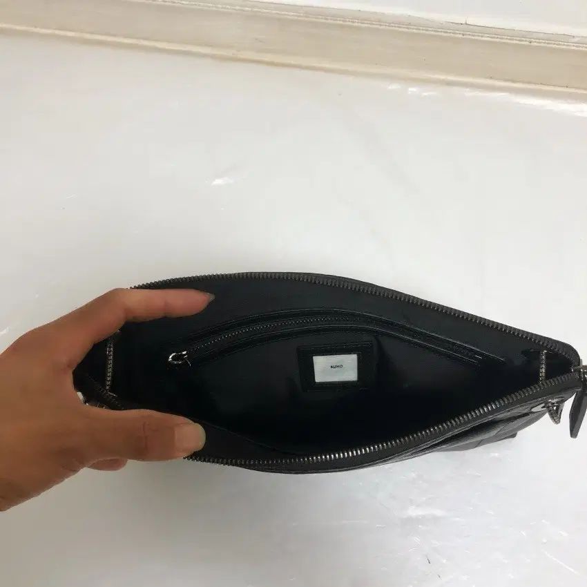 Buy from Japan Easily