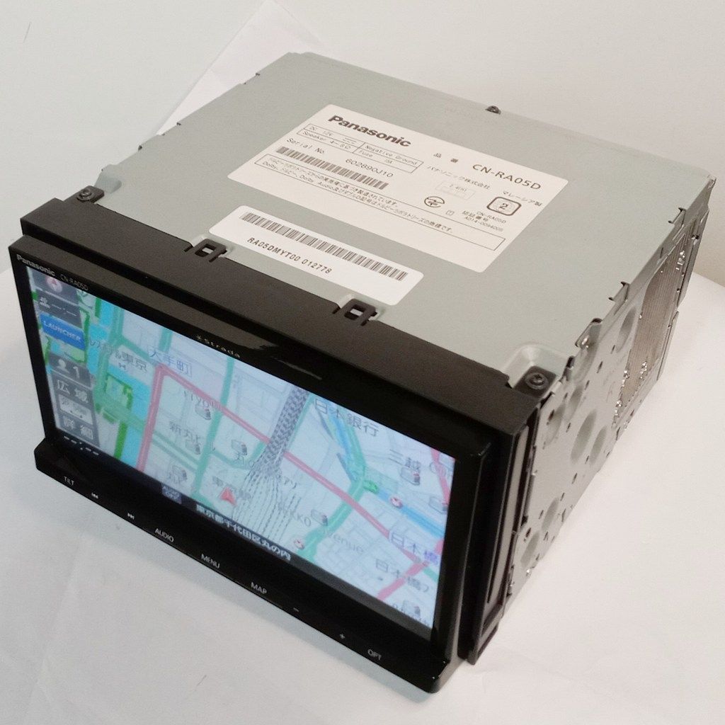 パナソニック ストラーダ CN-RA05D 7インチ 2DIN 2018版地図 - メルカリ