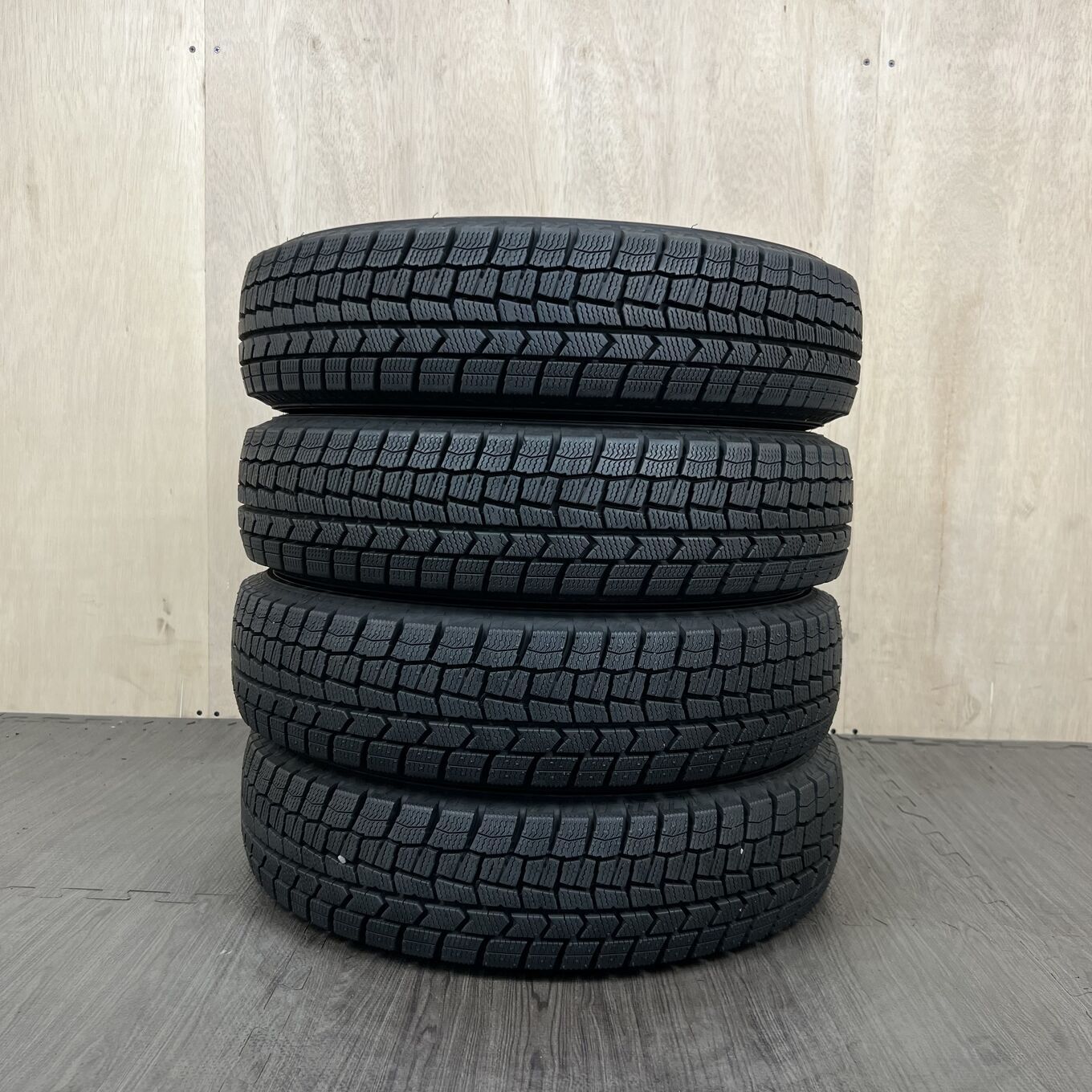 [タイヤのみ]スタッドレスタイヤ 155/80R13 DUNLOP WINTER MAXX WM02 4本セット #0171AT010926