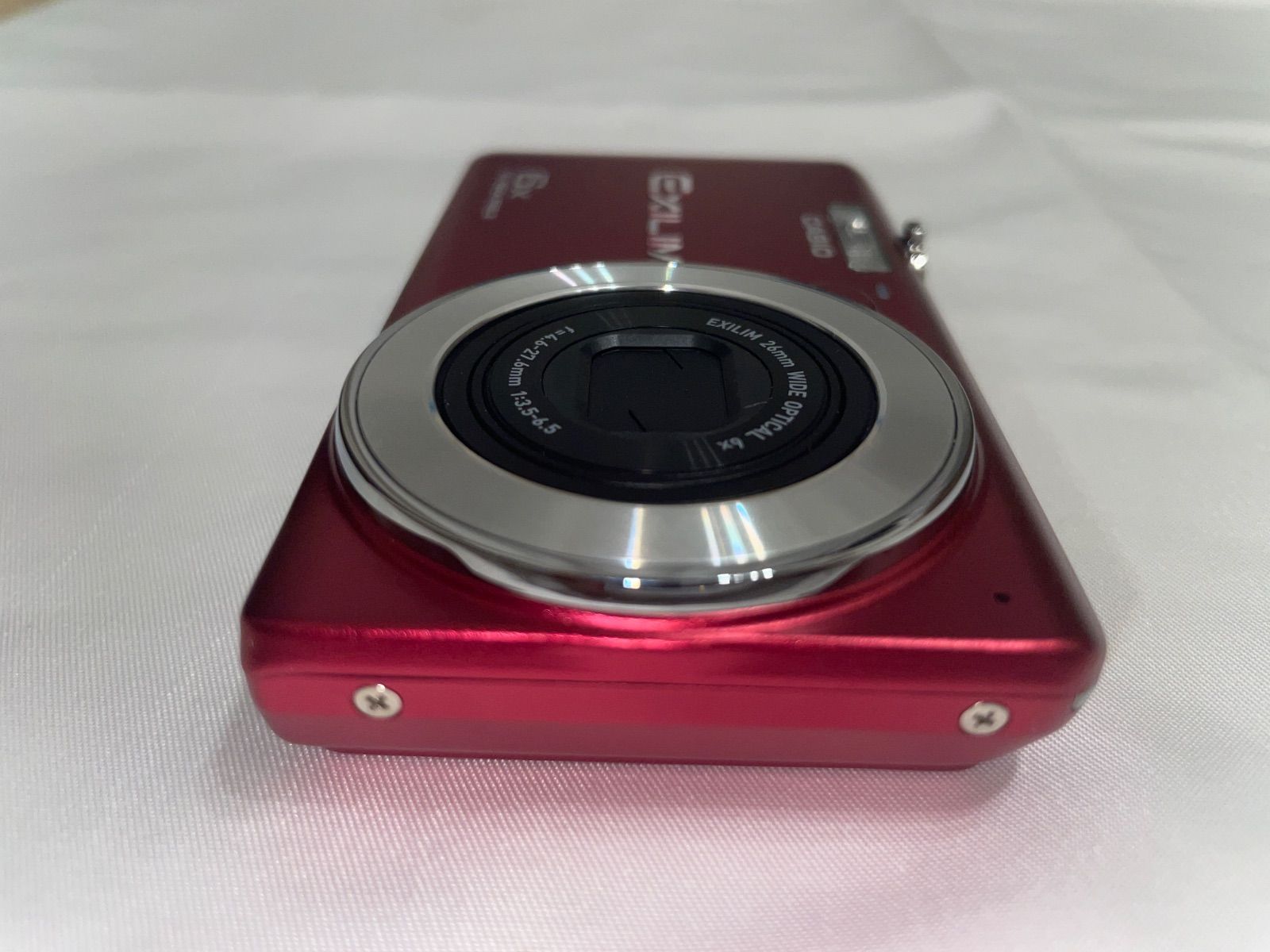超美品 CASIO カシオ EXILIM EX-Z880 コンパクトデジタルカメラ レッド