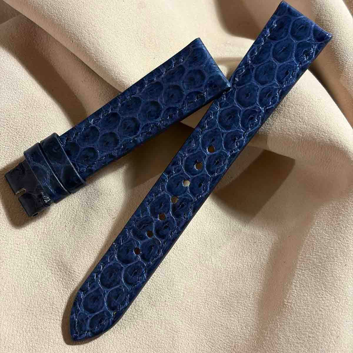 sna-177 シースネイク（ウミヘビ）腕時計ベルト ネイビー (ラグ幅19mm - バックル幅16 mm) 8,954円