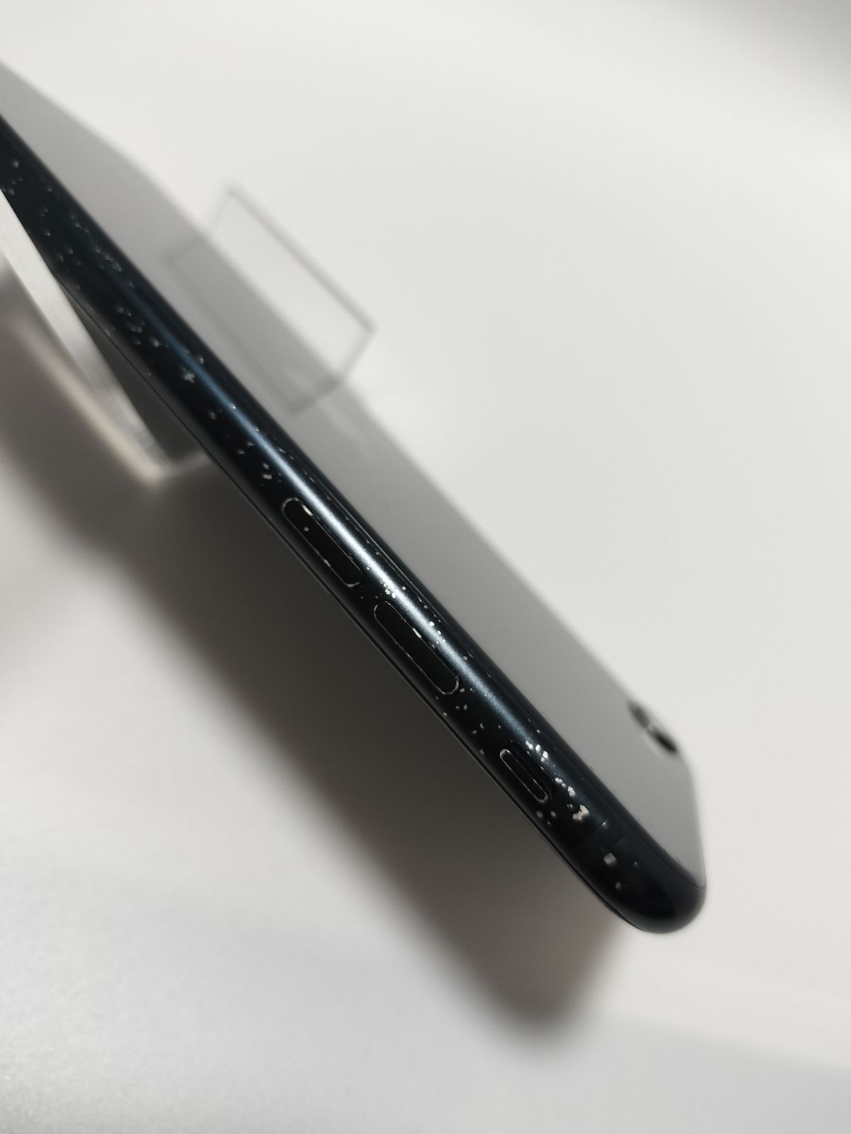 iPhoneSE3 64GB バッテリー84％ SIMフリー ジャンク - メルカリ