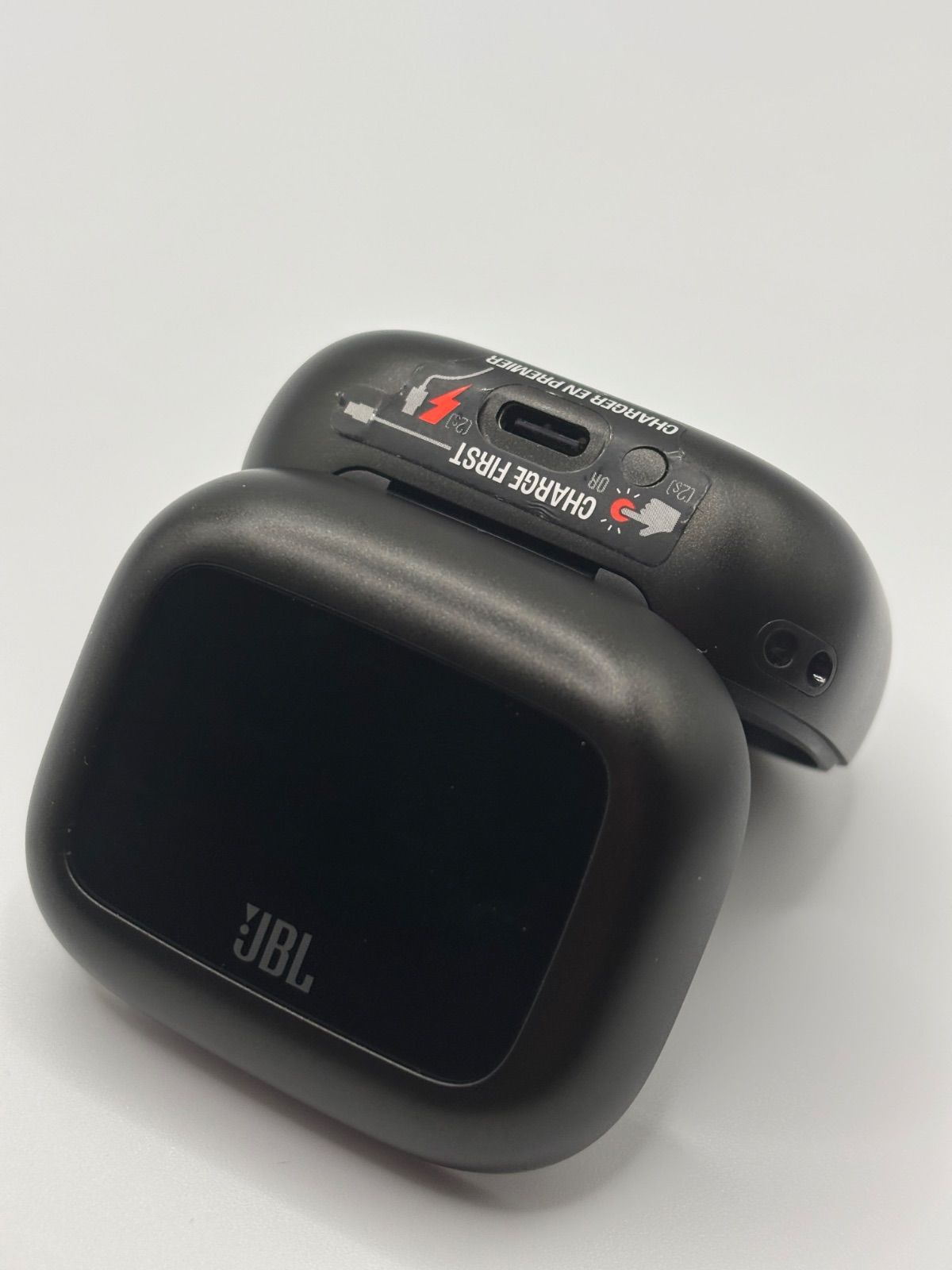 JBL LIVE BUDS 3 ケース ブラック イヤホン - メルカリ