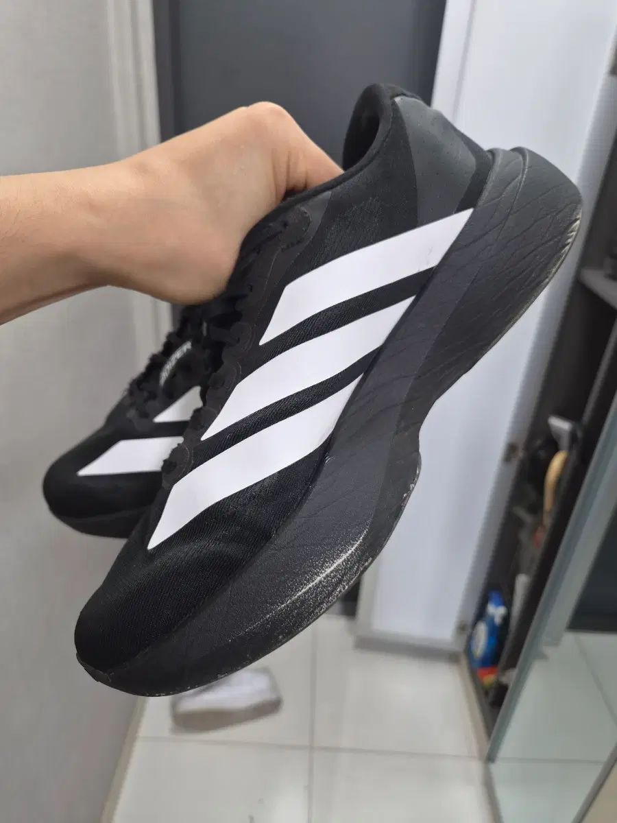 アディダス アディゼロ evo ランニングシューズ ブラック / 285