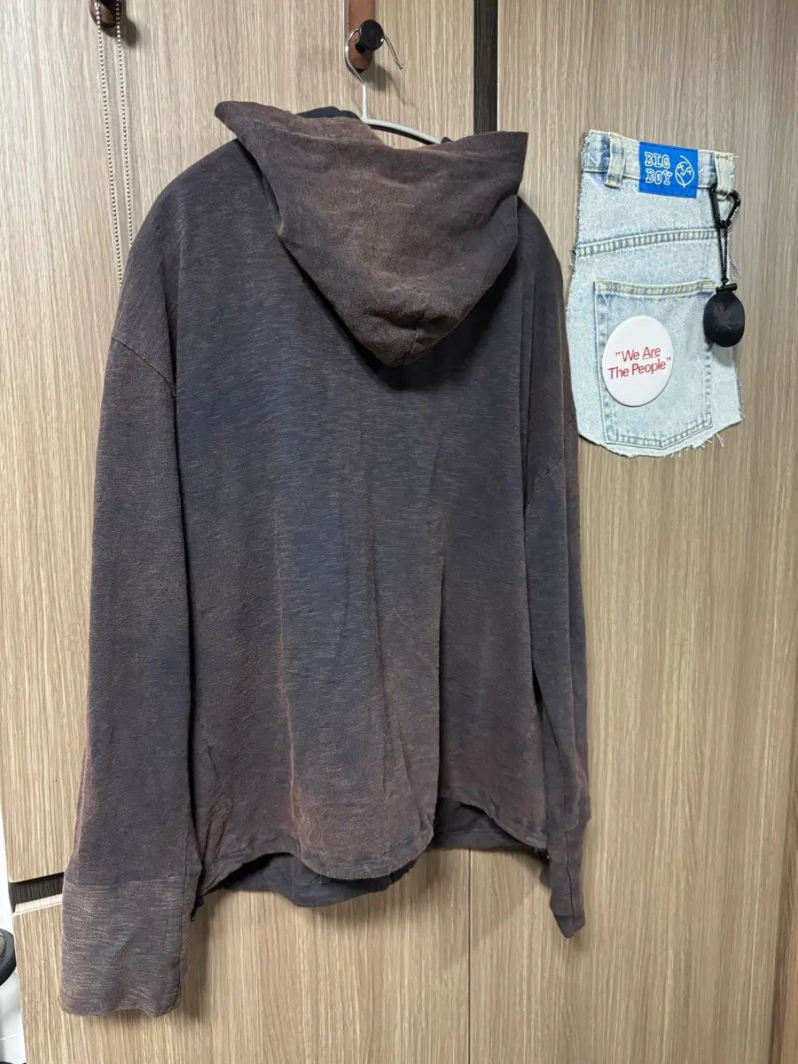 999ヒューマニティ スラブ フードジップアップ BLEACHED ネイビー 999ヒューマニティ スラブ フードジップアップ BLEACHED ネイビー