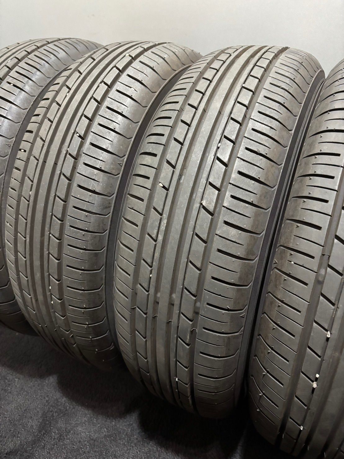 ★倉庫保管品 175/65R14 YOKOHAMA/ECOS ES31 19年製 夏タイヤ サマータイヤ 4本 ヨコハマ ヴィッツ ノート カローラ (3-N191) 9,240円