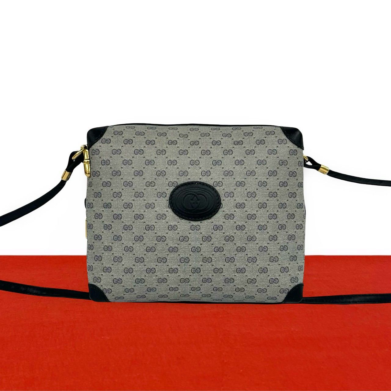 希少 GUCCI グッチ オールドグッチ GG ショルダーバッグ ポシェット 