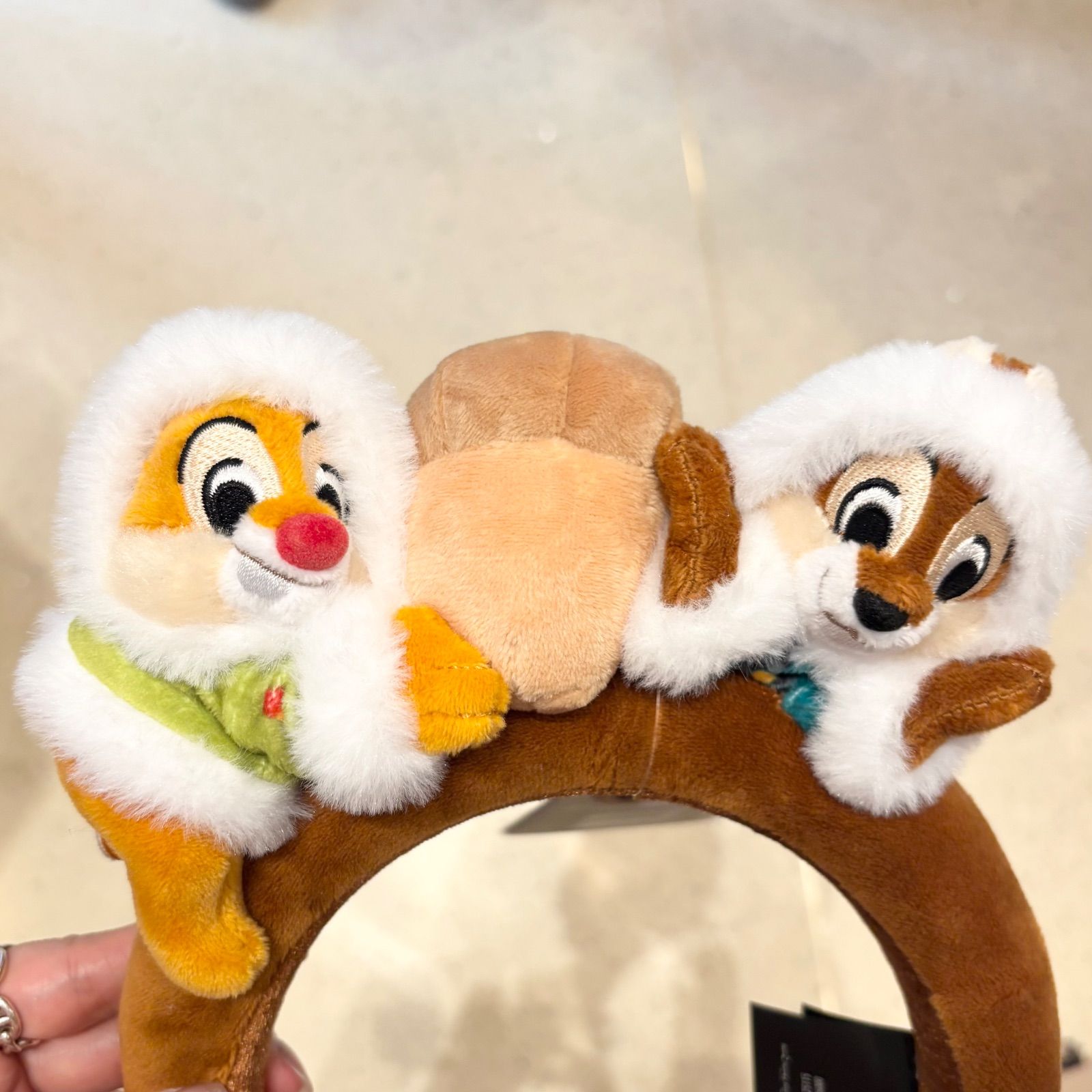 ◇パリディズニー◇チップとデール ふわふわぬいぐるみカチューシャ