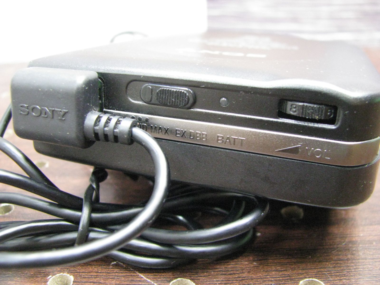 R2531】SONY WM-FX909 ポータブルカセットプレーヤー ウォークマン