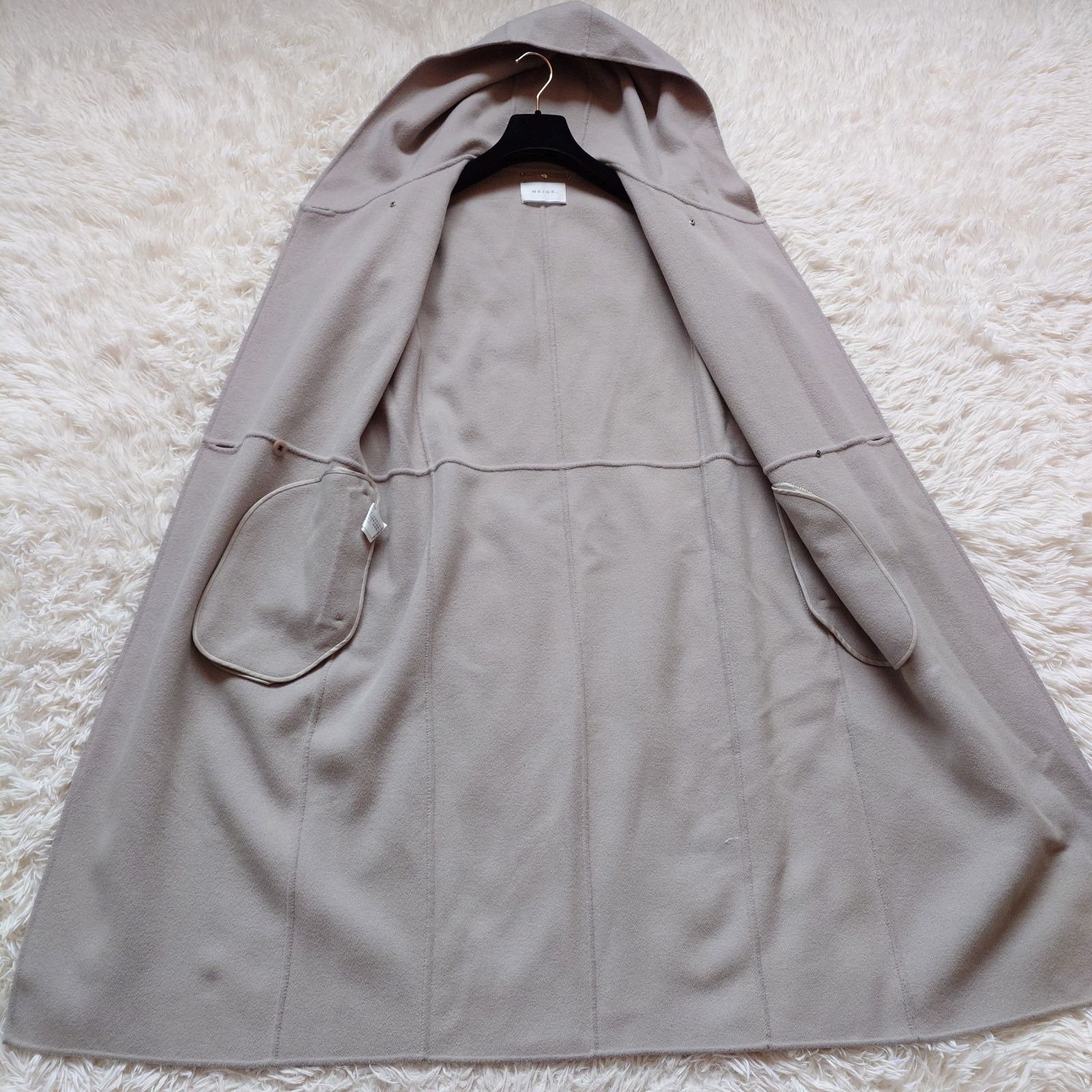 BEIGE, ベイジ カシミヤ混 フーデットロング リバーコート ダブル 