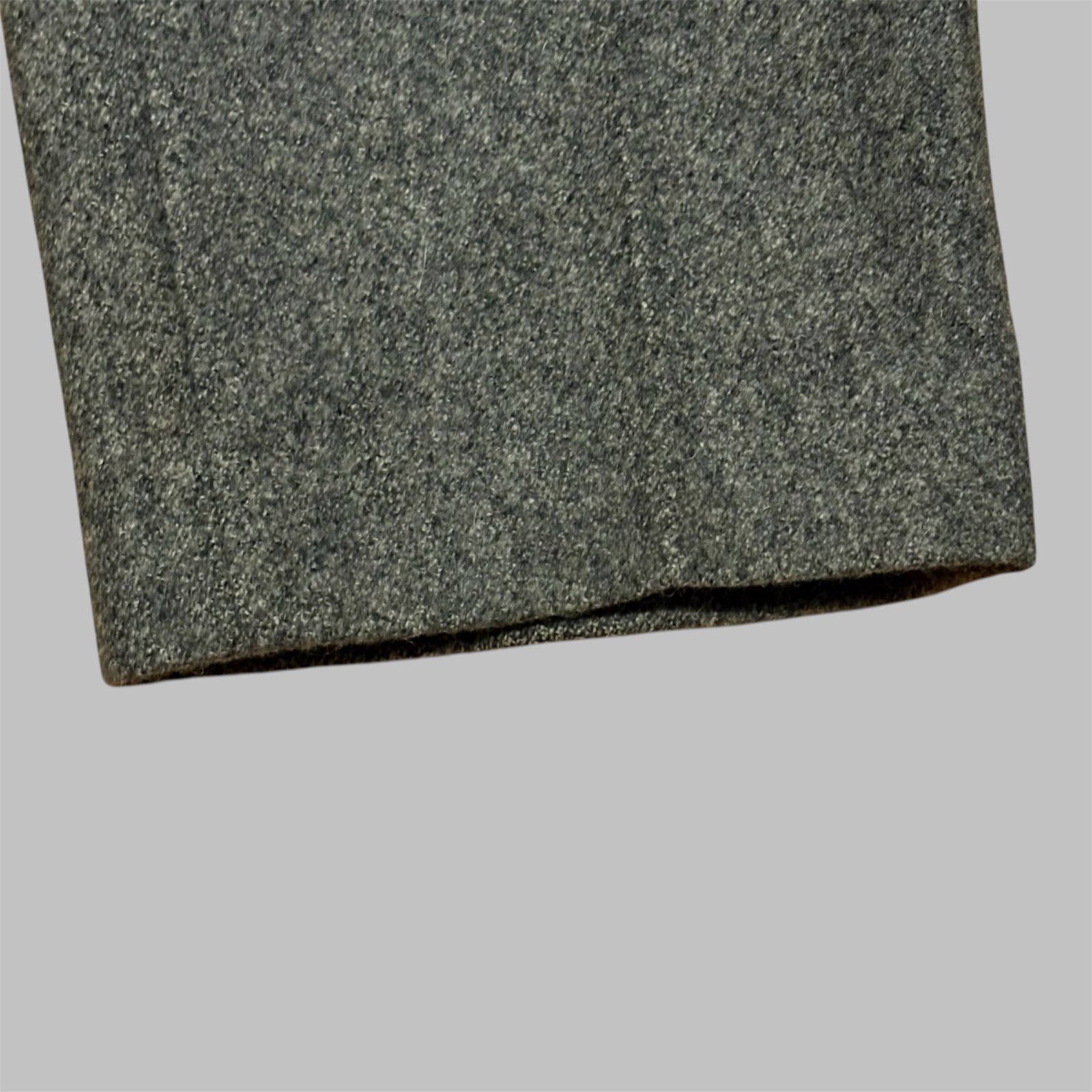 https://assets.mercari-shops-static.com/-/large/plain/2JWuKChL23ceRQXZ35D4mU.jpg@jpg