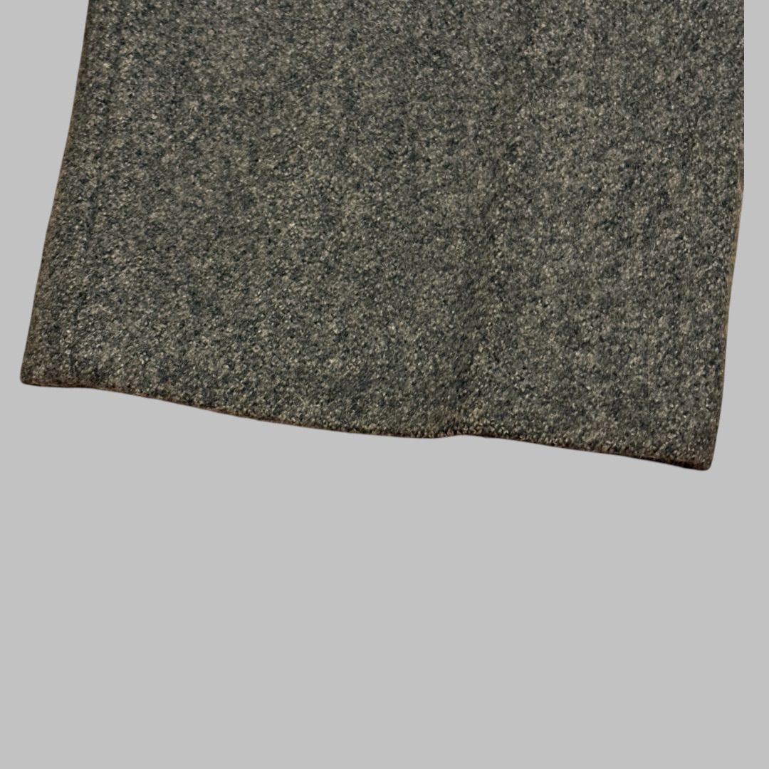 https://assets.mercari-shops-static.com/-/large/plain/2JWuKLPeRFHAPg82nuh9ei.jpg@jpg