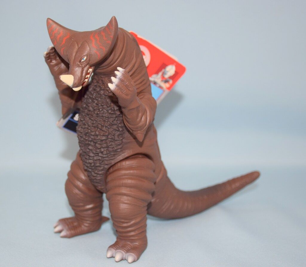 バンダイ ウルトラ怪獣シリーズ2000 ゴモラタグ付