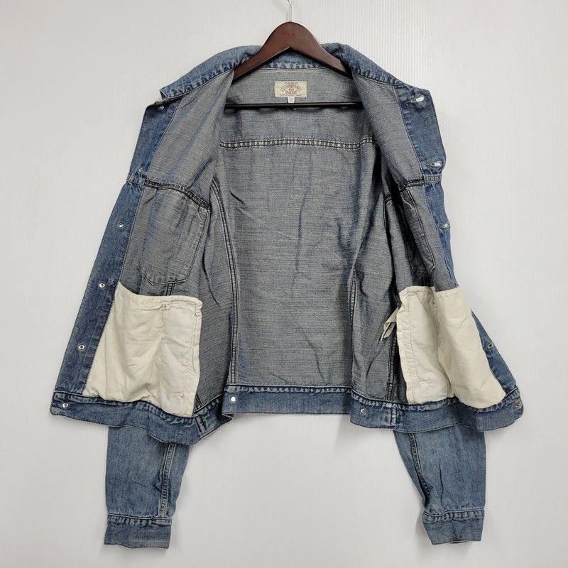 https://assets.mercari-shops-static.com/-/large/plain/2JWwKRqphxEdp3LJfwCzc5.jpg@jpg