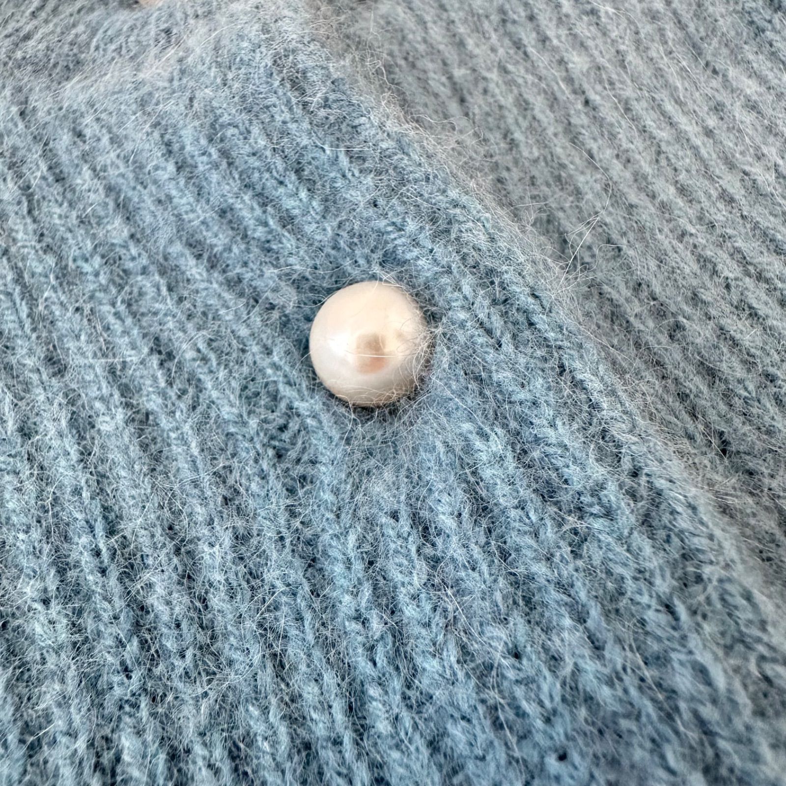 https://assets.mercari-shops-static.com/-/large/plain/2JWwQ6BE6GVjCeEz3Zkdif.jpg@jpg